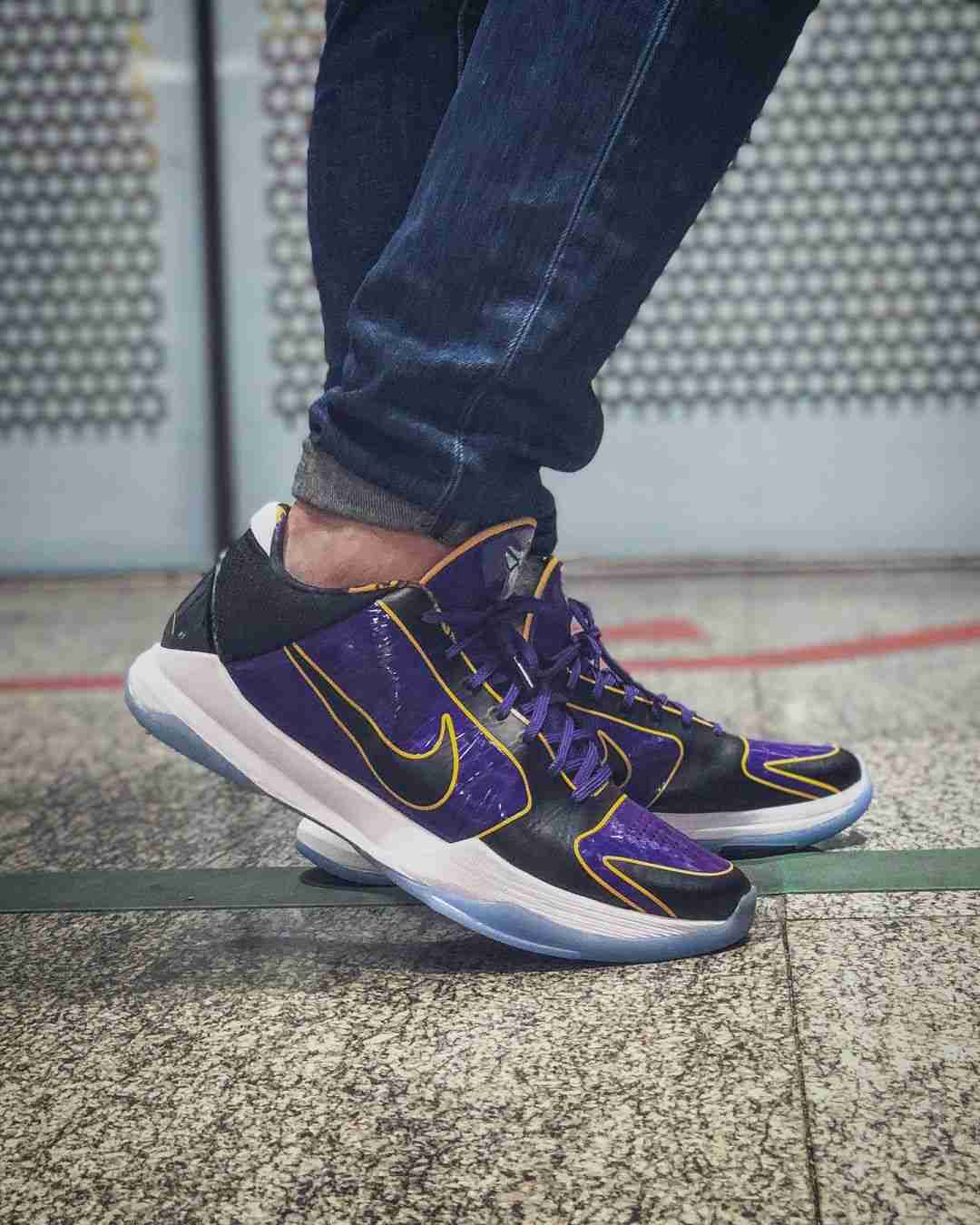 Nike zoom kobe 5 hotsell protro lakers