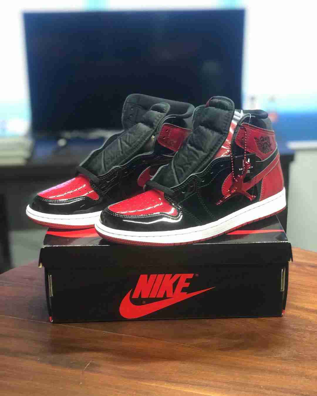 Air Jordan 1 Retro High OG 'Patent Bred' - 555088-063 - Novelship