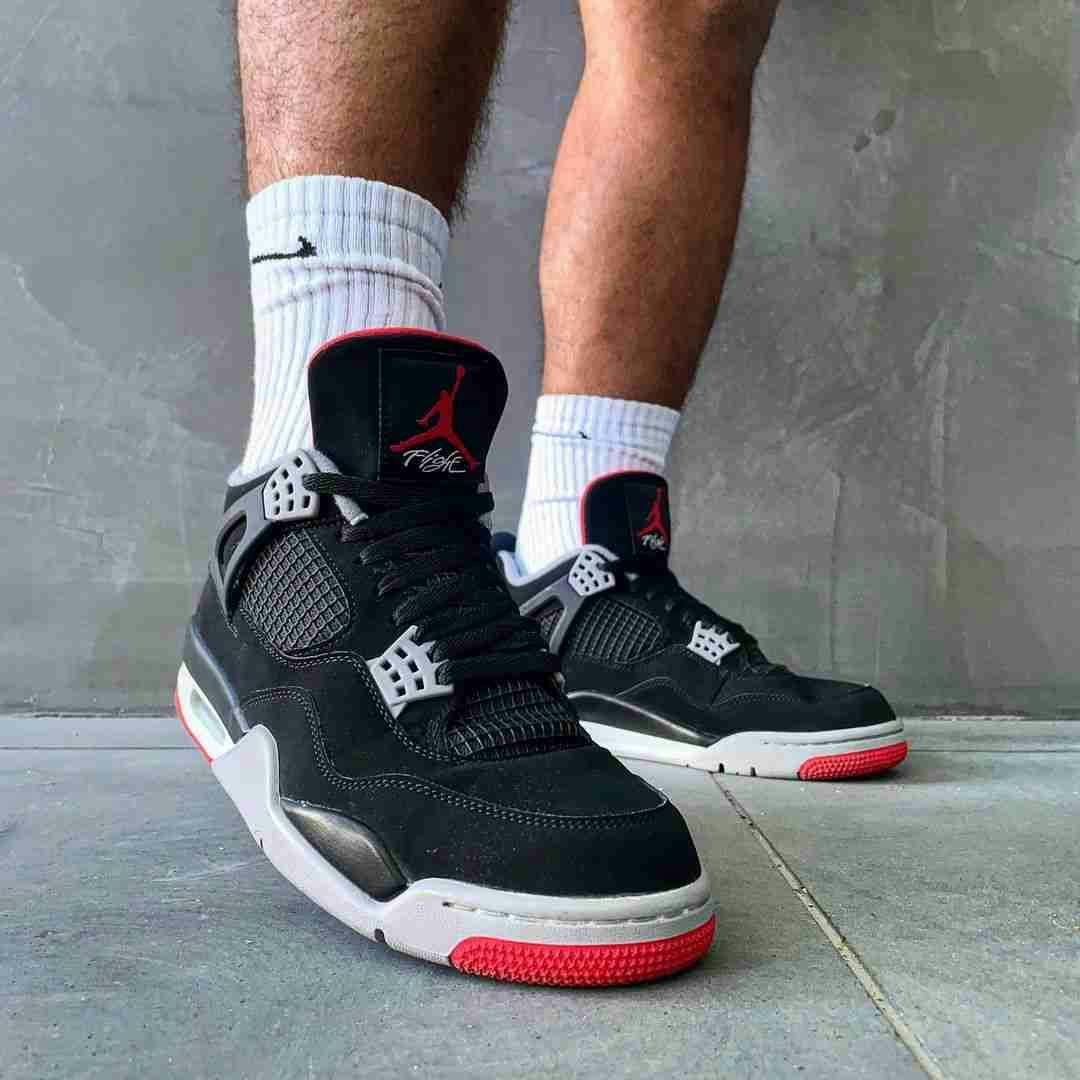 Air Jordan 4 Retro OG 'Bred' 2019 308497-060