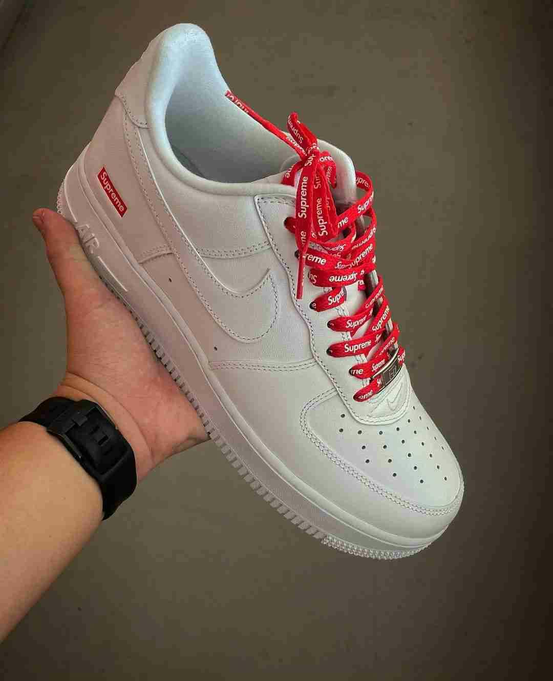 Nike Air Force 1 Low x Supreme “Box Logo” (White) – Lucky Laced