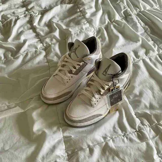 (Women) A Ma Maniére x Air Jordan 3 Retro SP 'Raised By Women' DH3434-110 (Women) A Ma Maniére x Air Jordan 3 Retro SP 'Raised By Women' DH3434-110