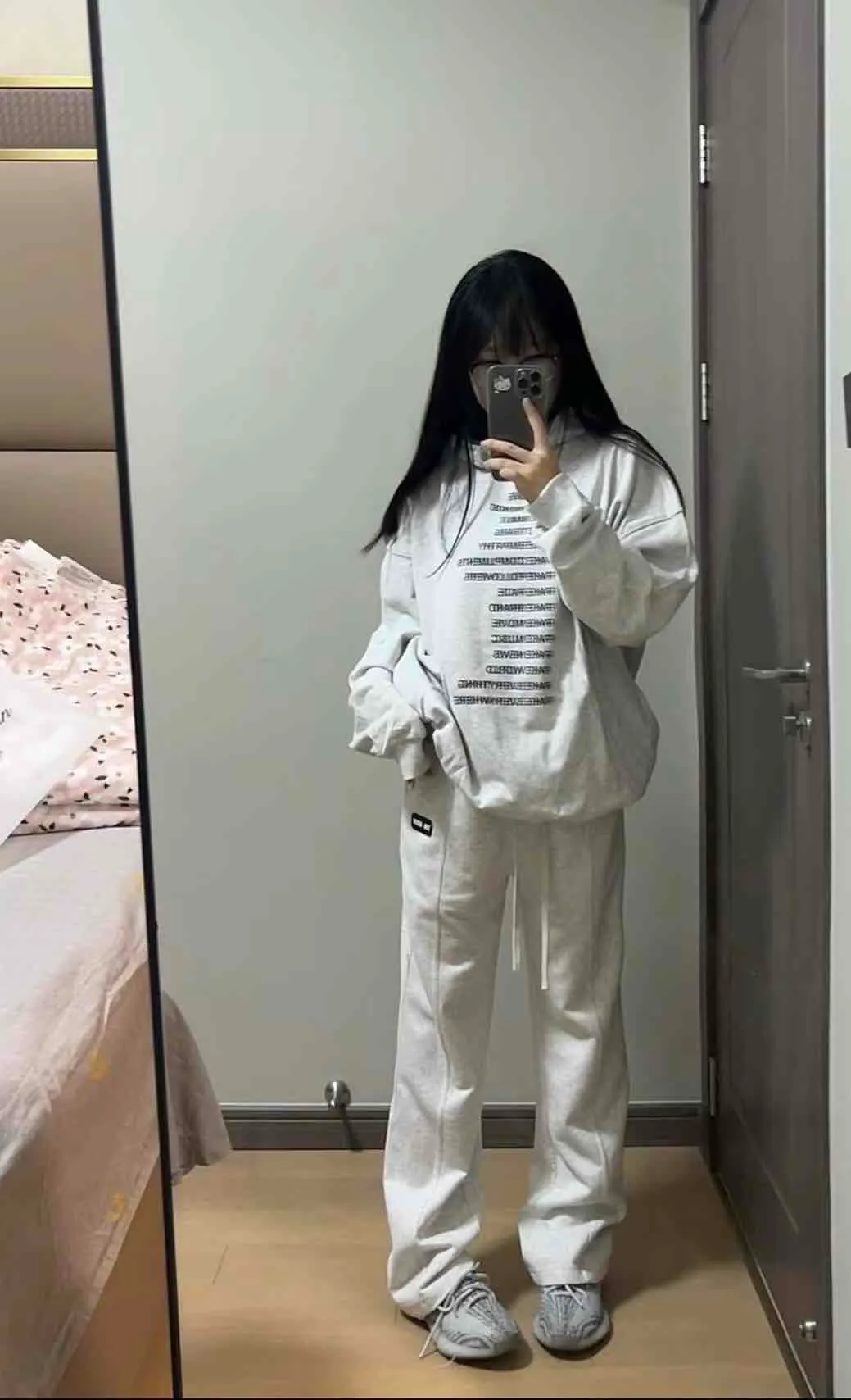 Lookbook Image 0