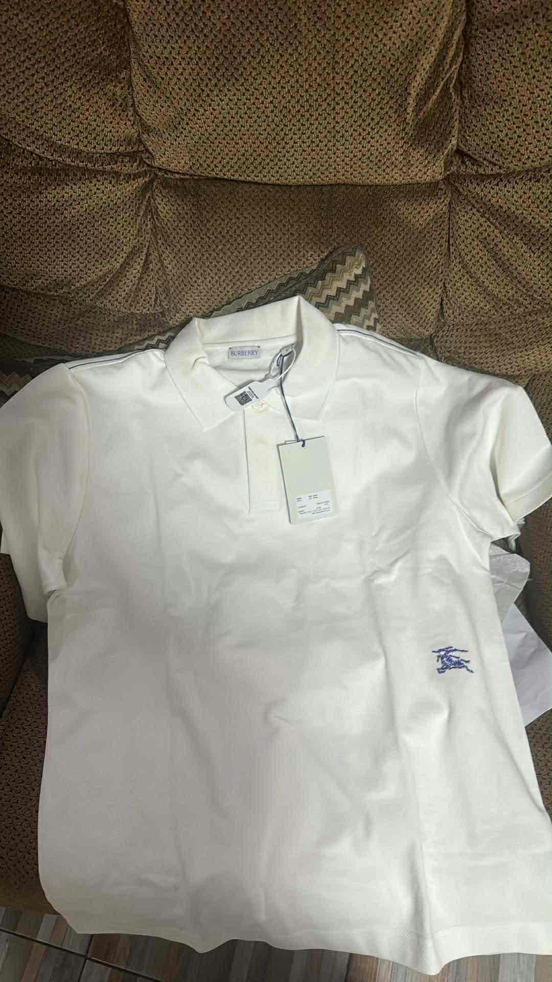 Burberry Equestrian Logo Casual Polo Shirt for Men - Rainy Blue. 80833291