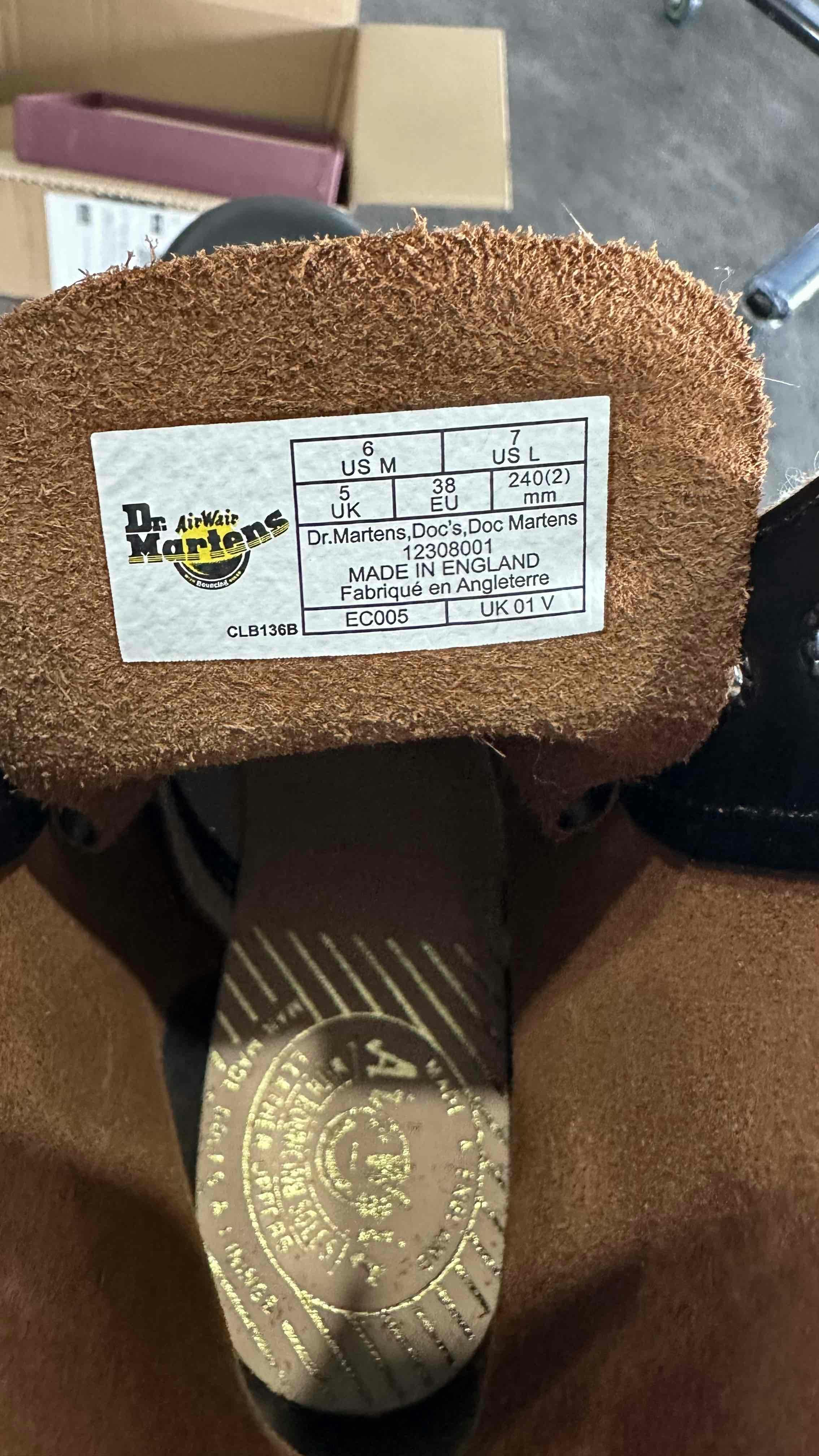 Dr. Martens 1460 Vintage Made In England Lace Up Boot 'Black Quilon' 12308001