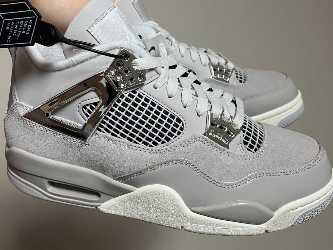 (Women) Air Jordan 4 'Light Iron Ore' AQ9129-001