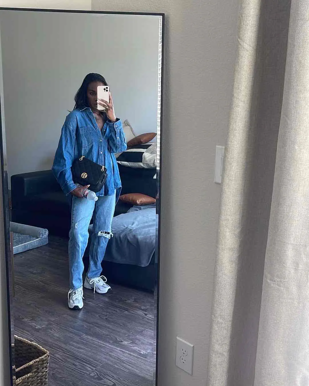 Lookbook Image 0
