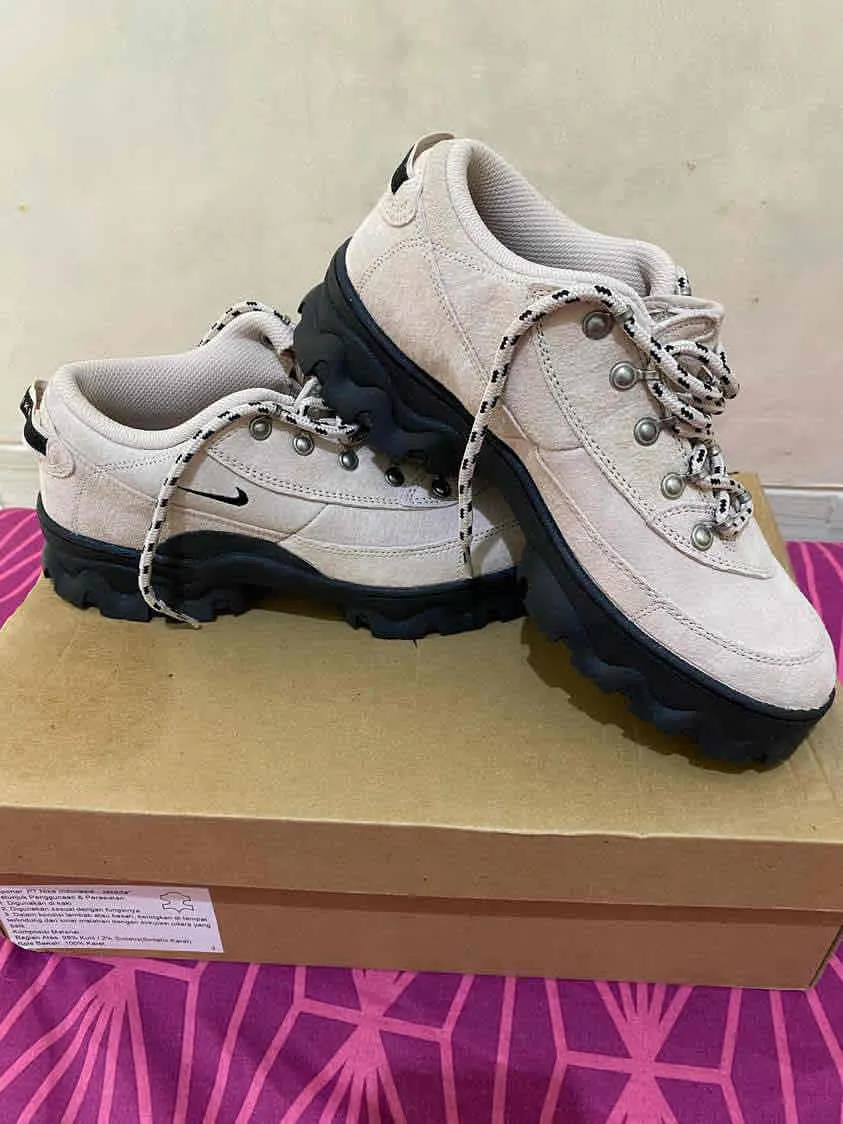 Lookbook Image 1