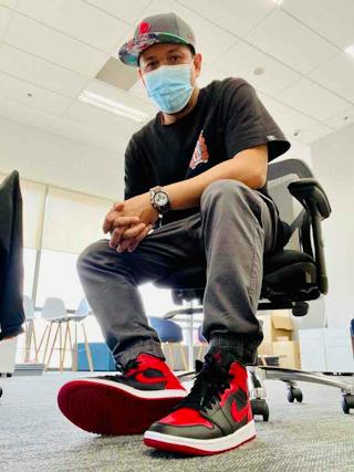 Air Jordan 1 Mid 'Banned' 2020 554724-074 Air Jordan 1 Mid 'Banned' 2020 554724-074