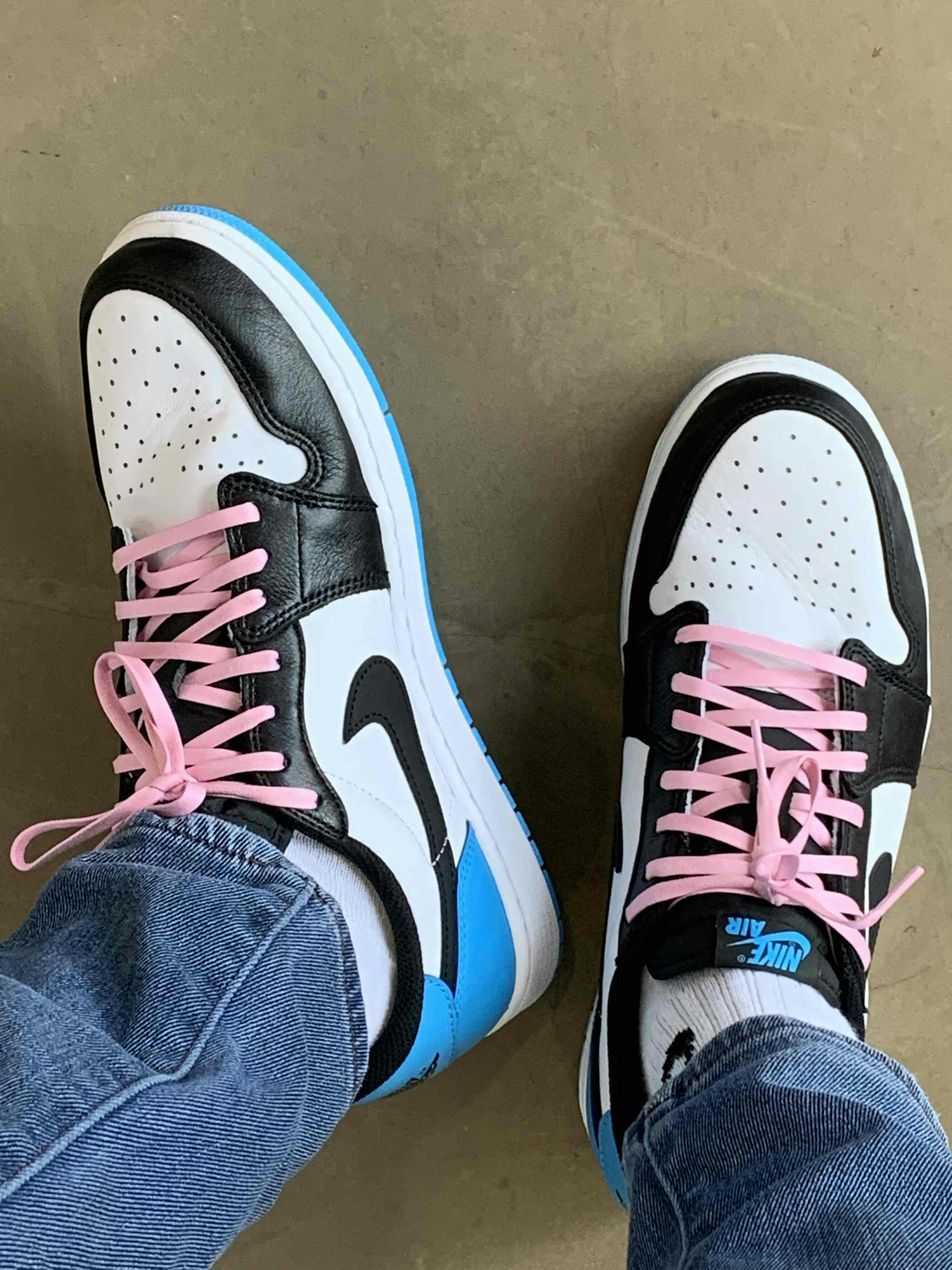 Air Jordan 1 Retro Low OG 'UNC' CZ0790-104