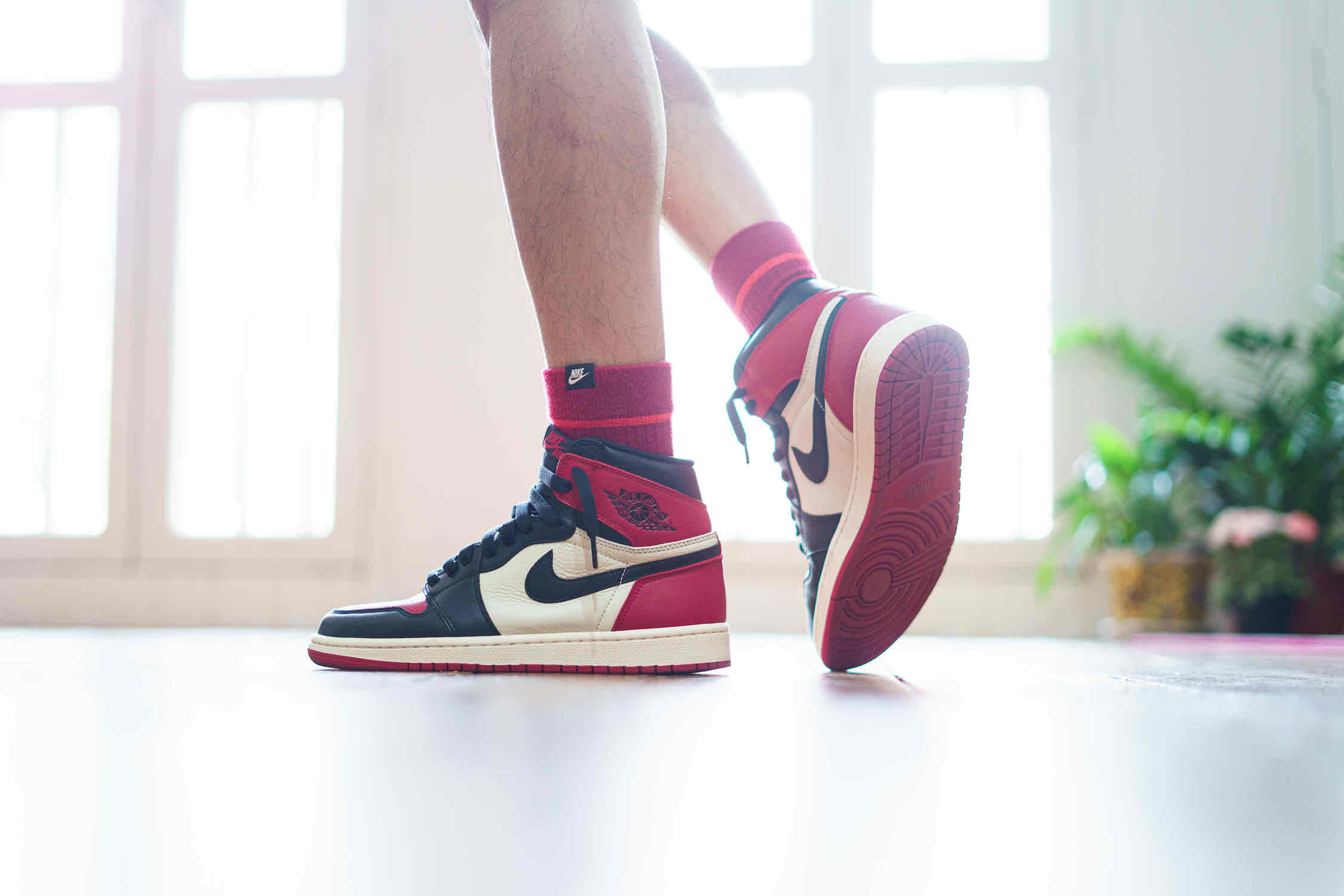 Air Jordan 1 Retro High OG 'Bred Toe' 555088‑610