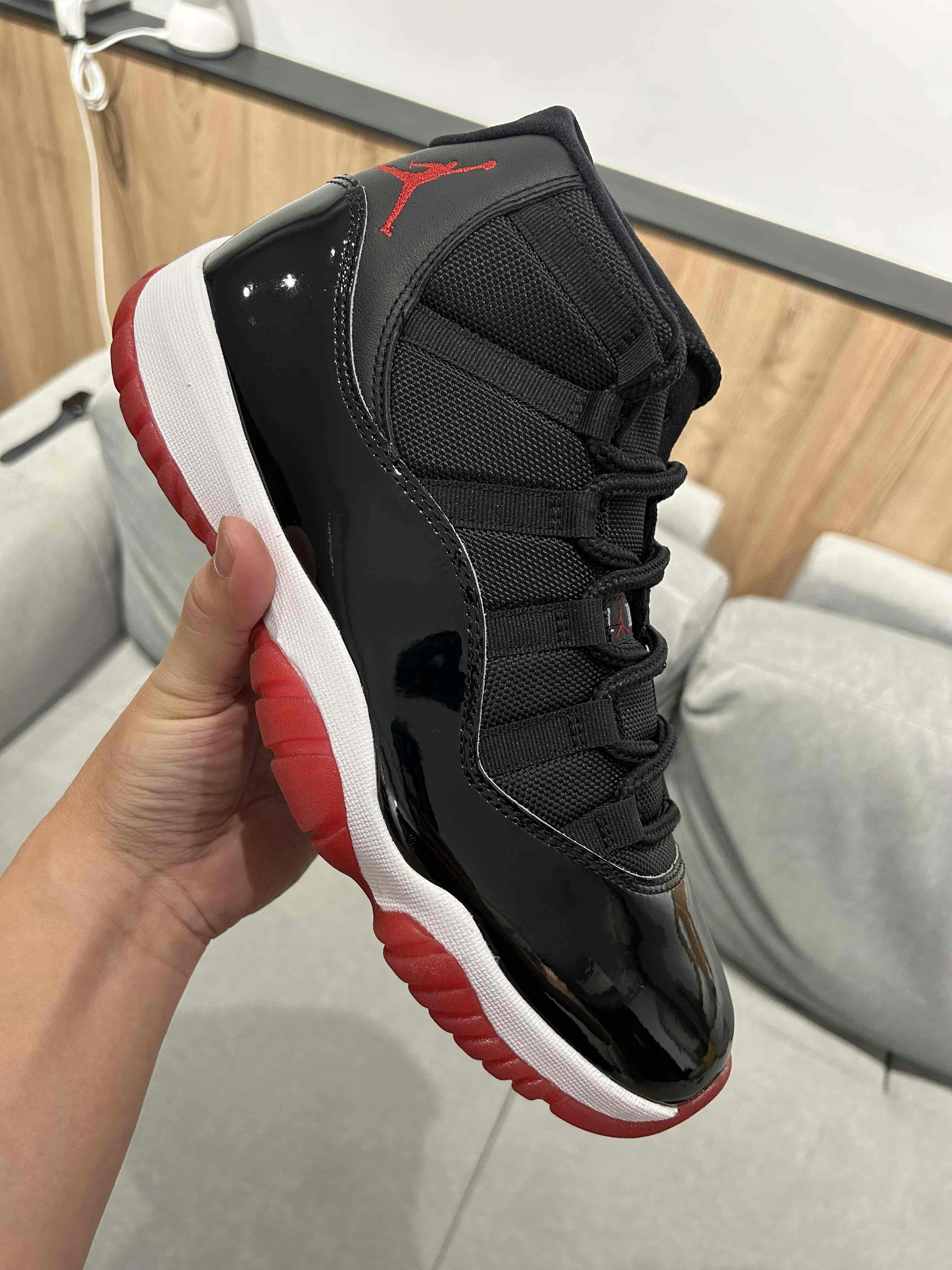 Air Jordan 11 Retro 'Bred' 2019 378037-061