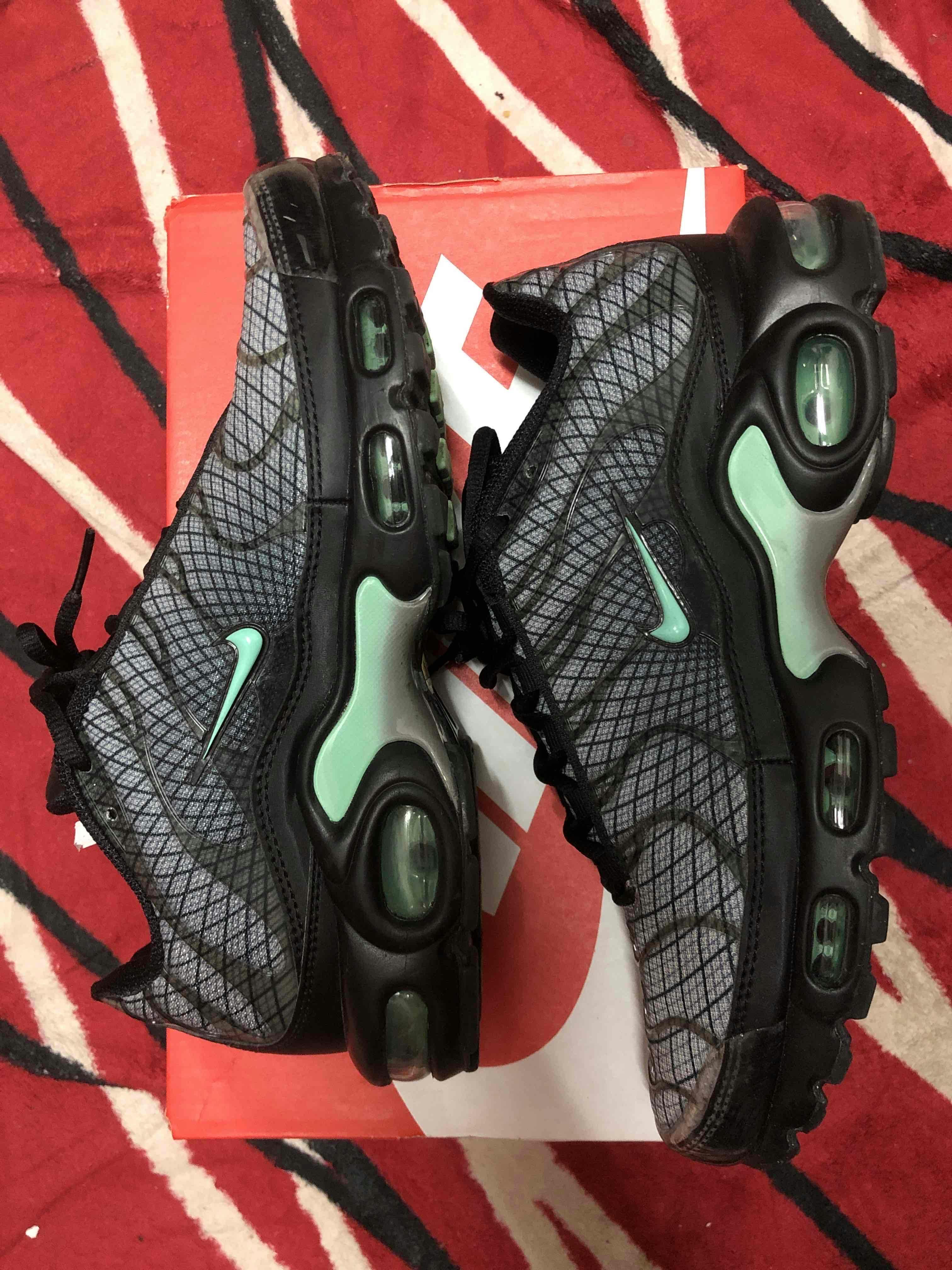 Nike Air Max Plus 'Spirograph' FB3351-001