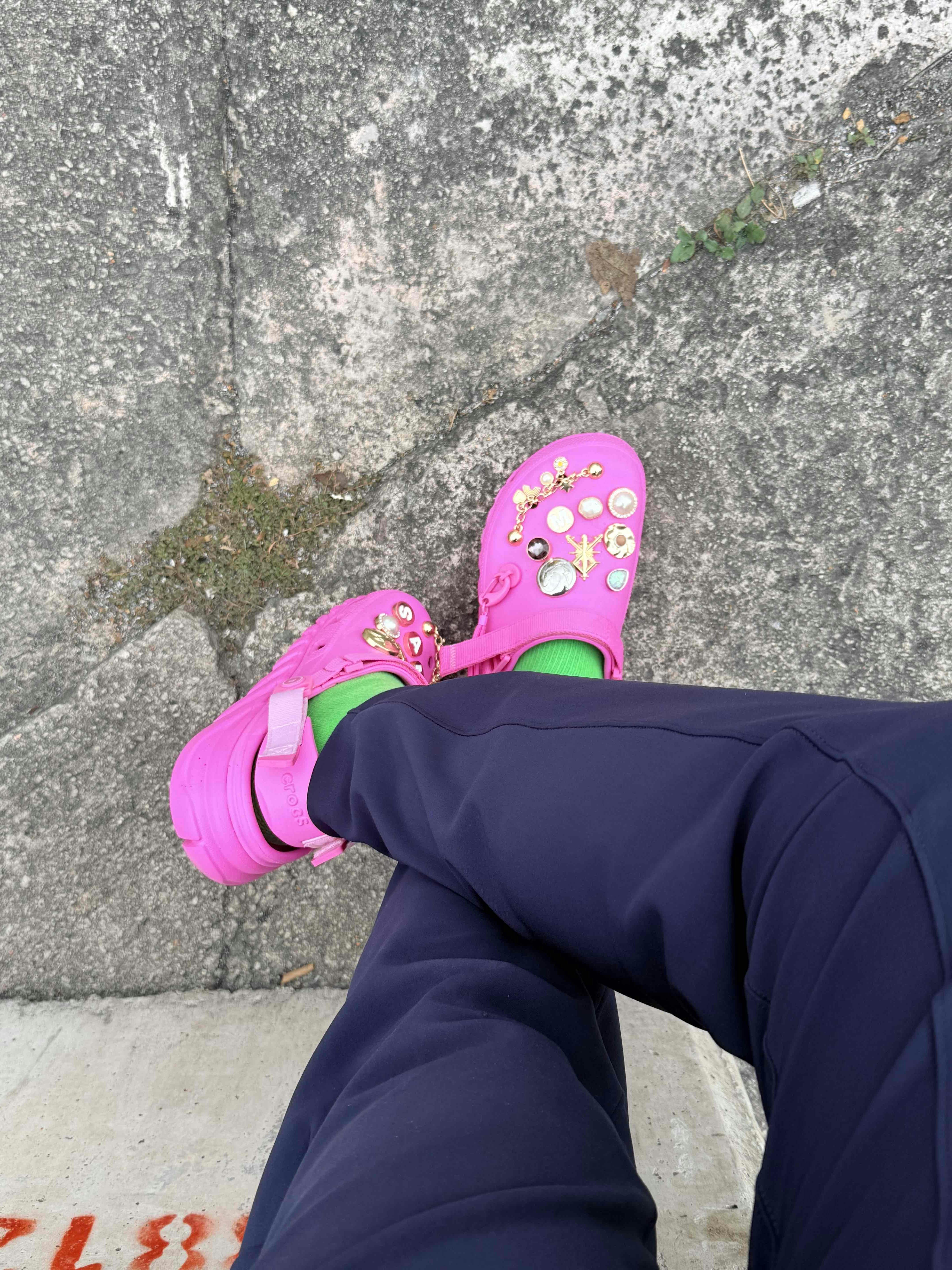 Post Malone x Crocs Duet Max Clog 'Electric Pink' 207268-600/207268-6QQ