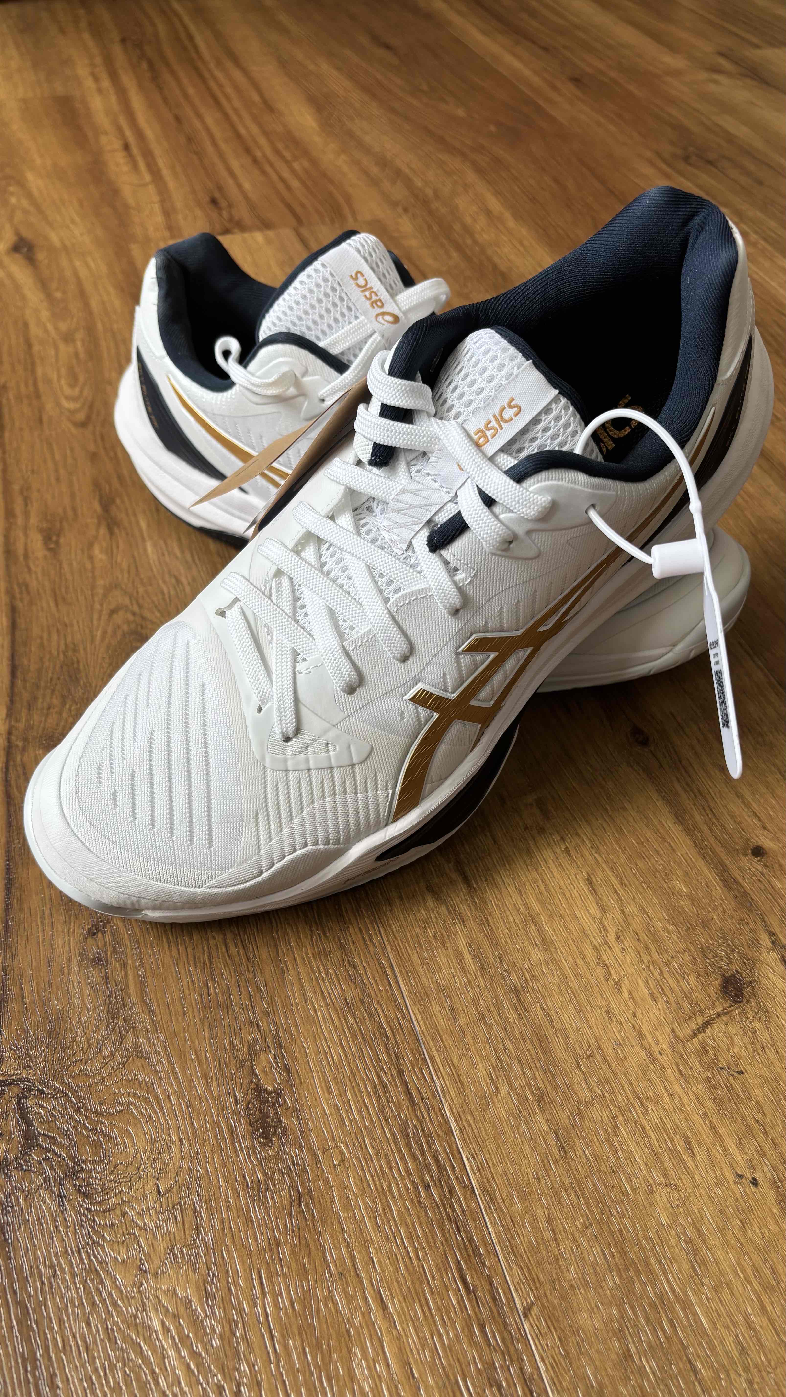 【希少】ASICS スカイエリートFF3ホワイト/ゴールド 27cm 希少】ASICS スカイエリートFF3ホワイト/ゴールド 27cm - メルカリ