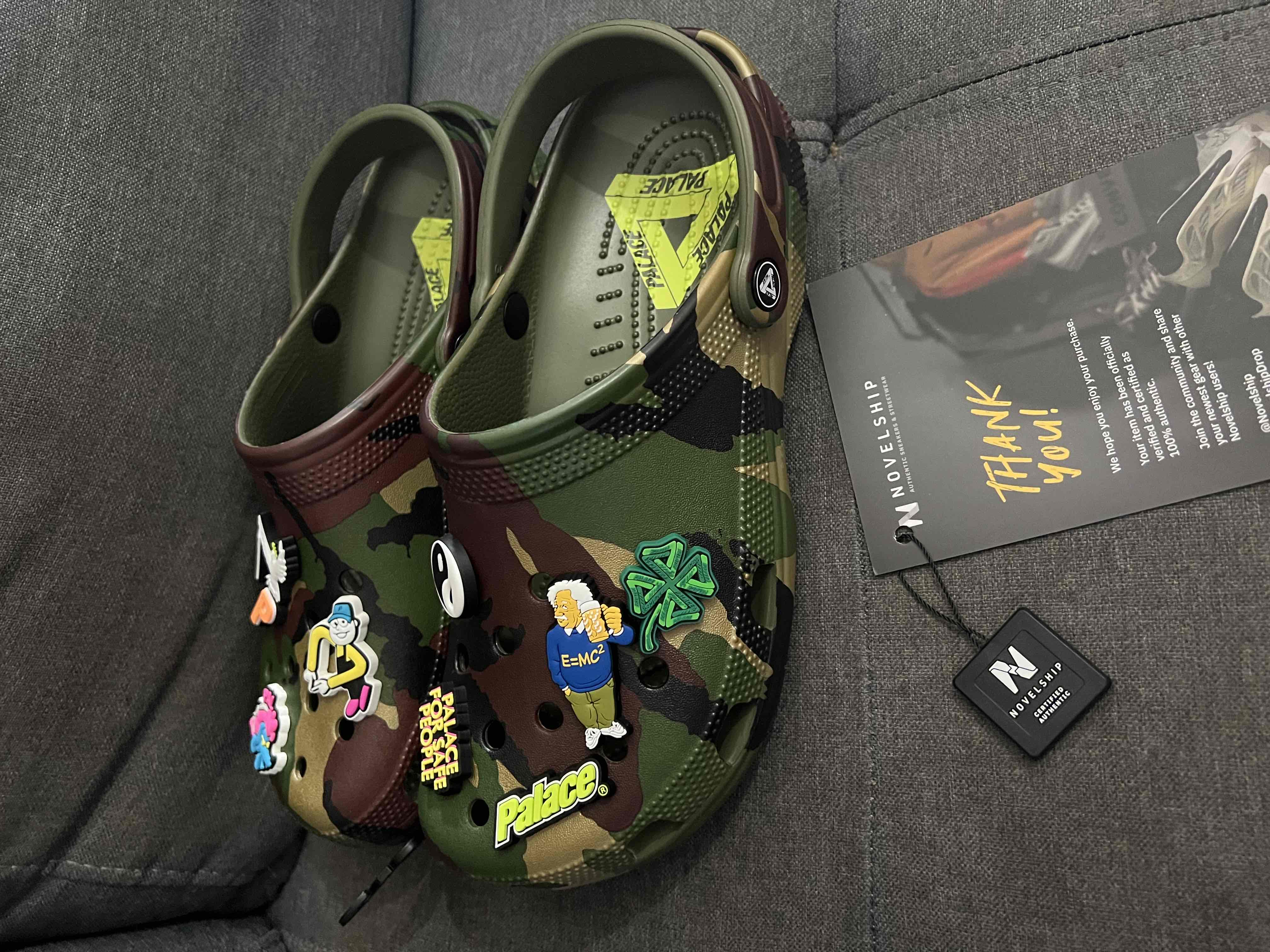 Crocs bape shop