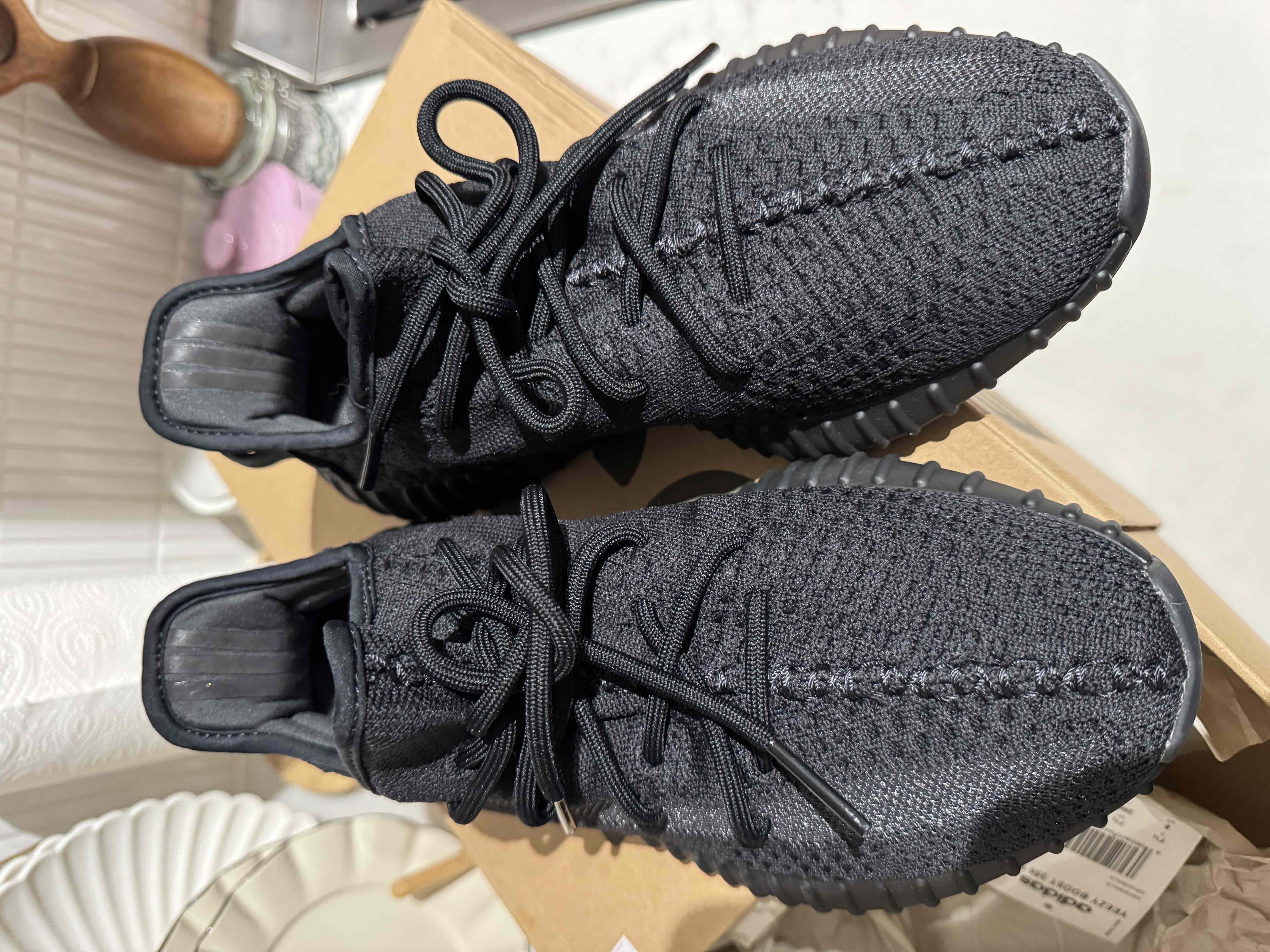 Buy adidas Yeezy Boost 350 V2 'Onyx' HQ4540 - Novelship Buy adidas Yeezy Boost 350 V2 'Onyx' HQ4540 - Novelship