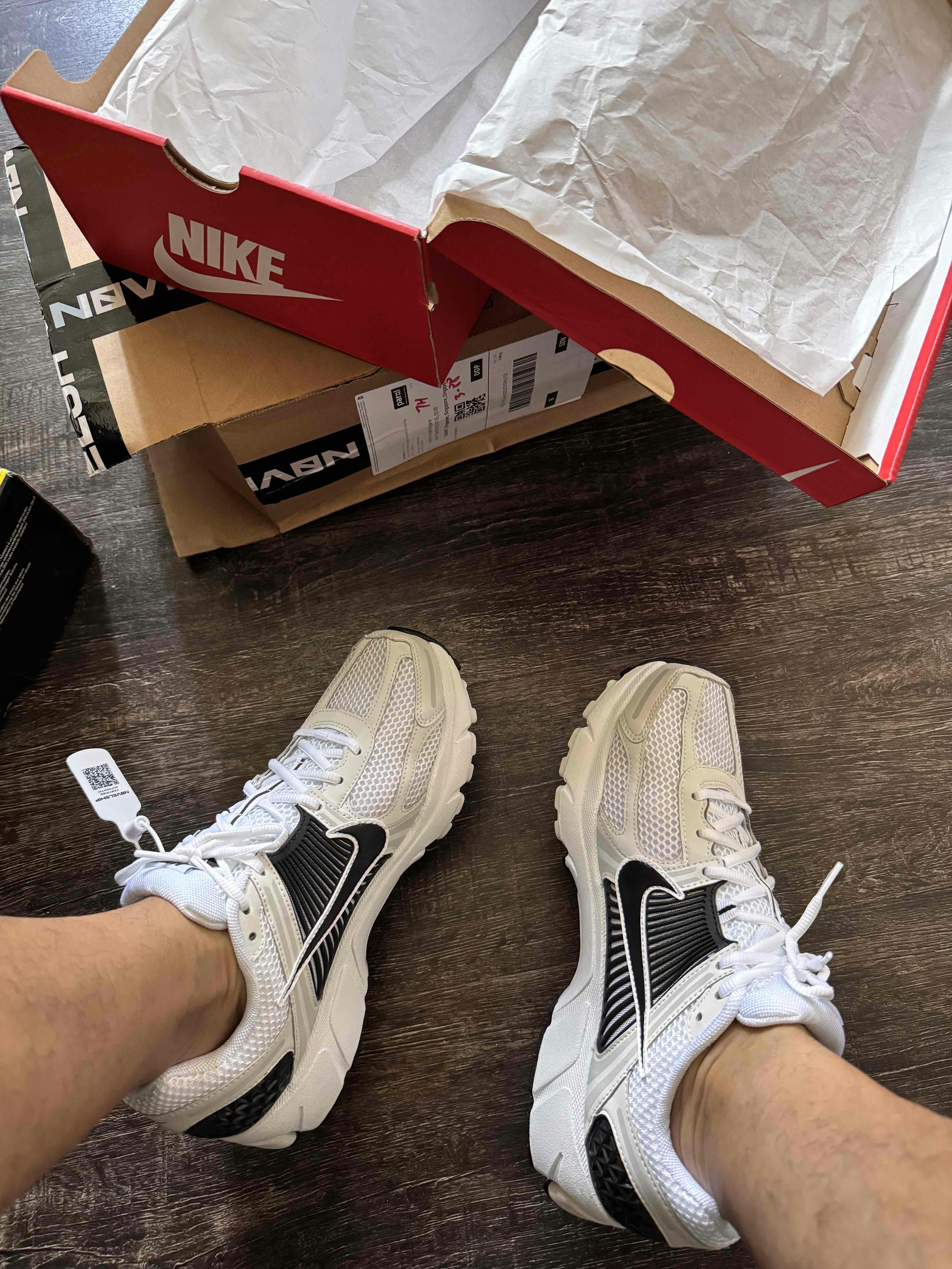 Nike Air Zoom Vomero 5 'White Black' FB9149-101