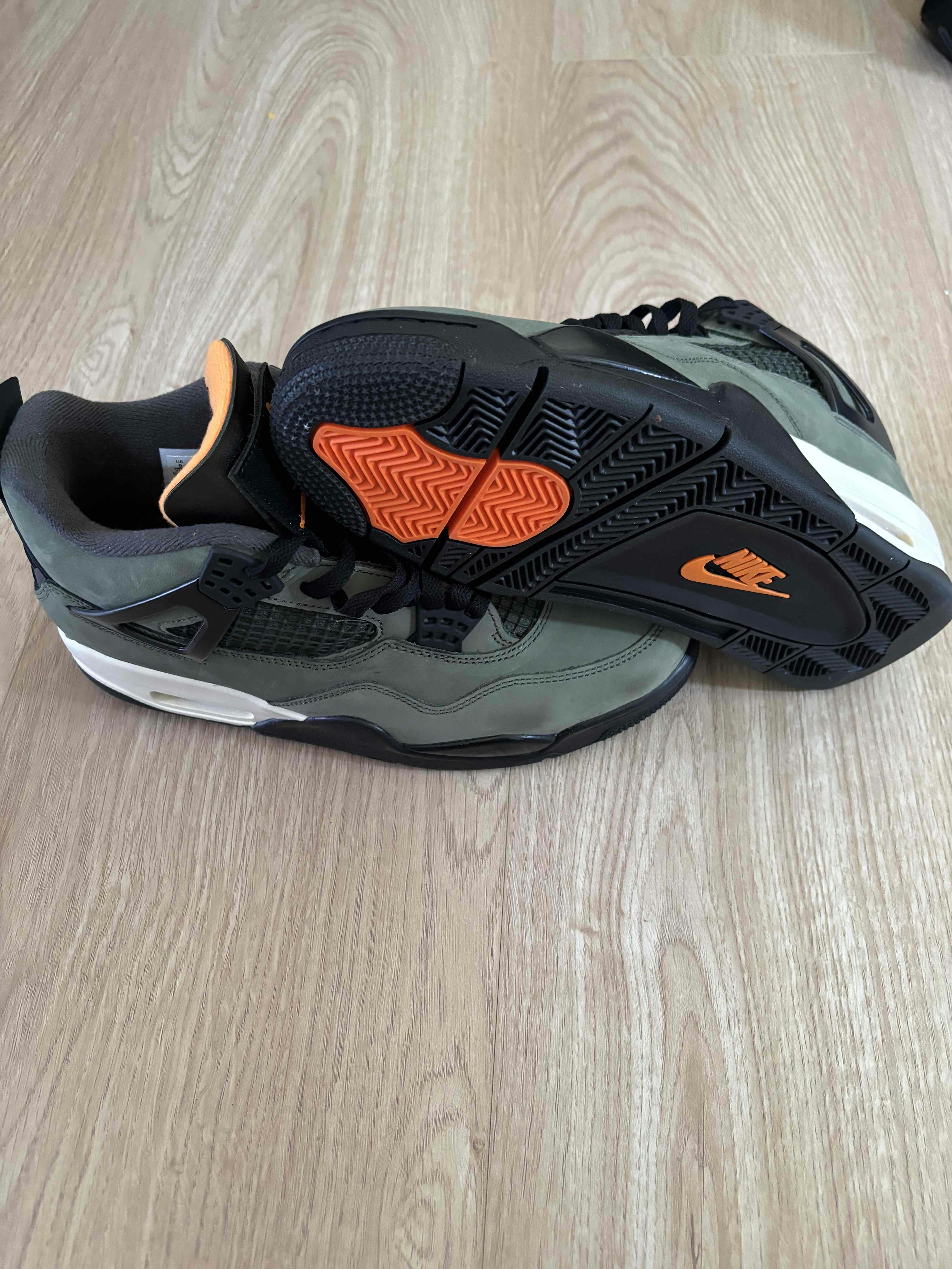 Undefeated x Air Jordan Air 4 Retro 2025 'Green' IB1519-200