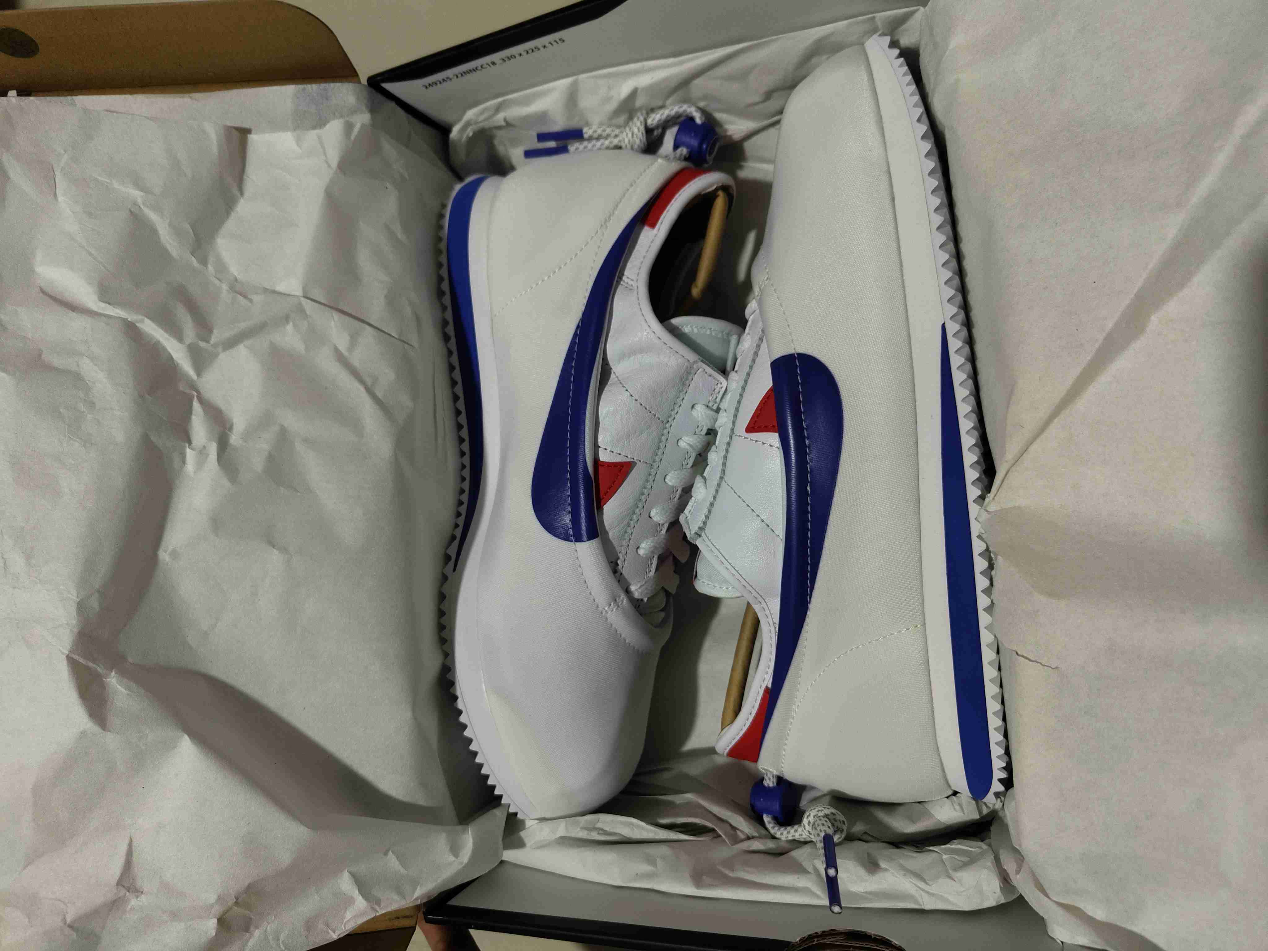 Red blue and white on sale cortez