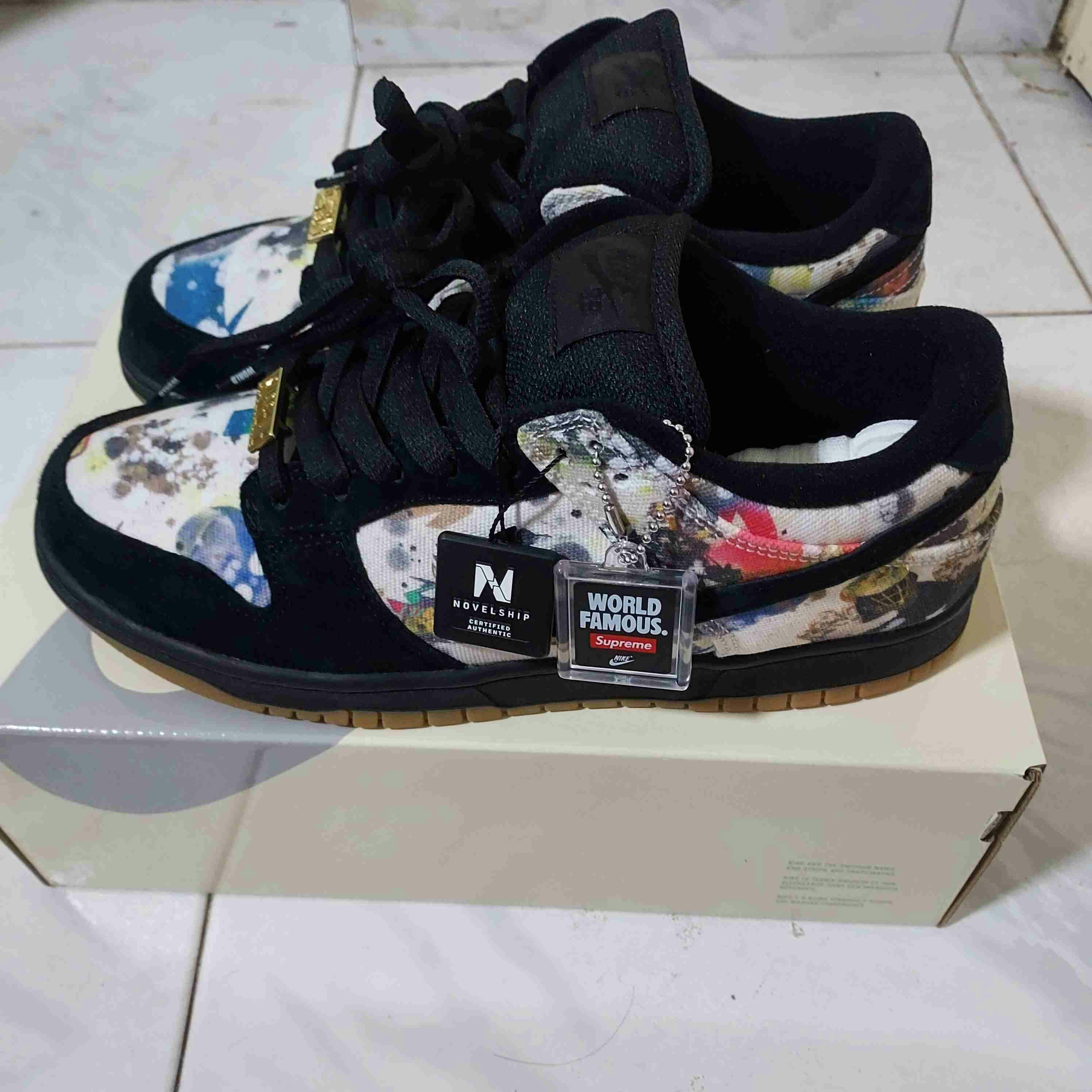 Supreme x Nike SB Dunk Low 'Rammellzee' FD8778-001