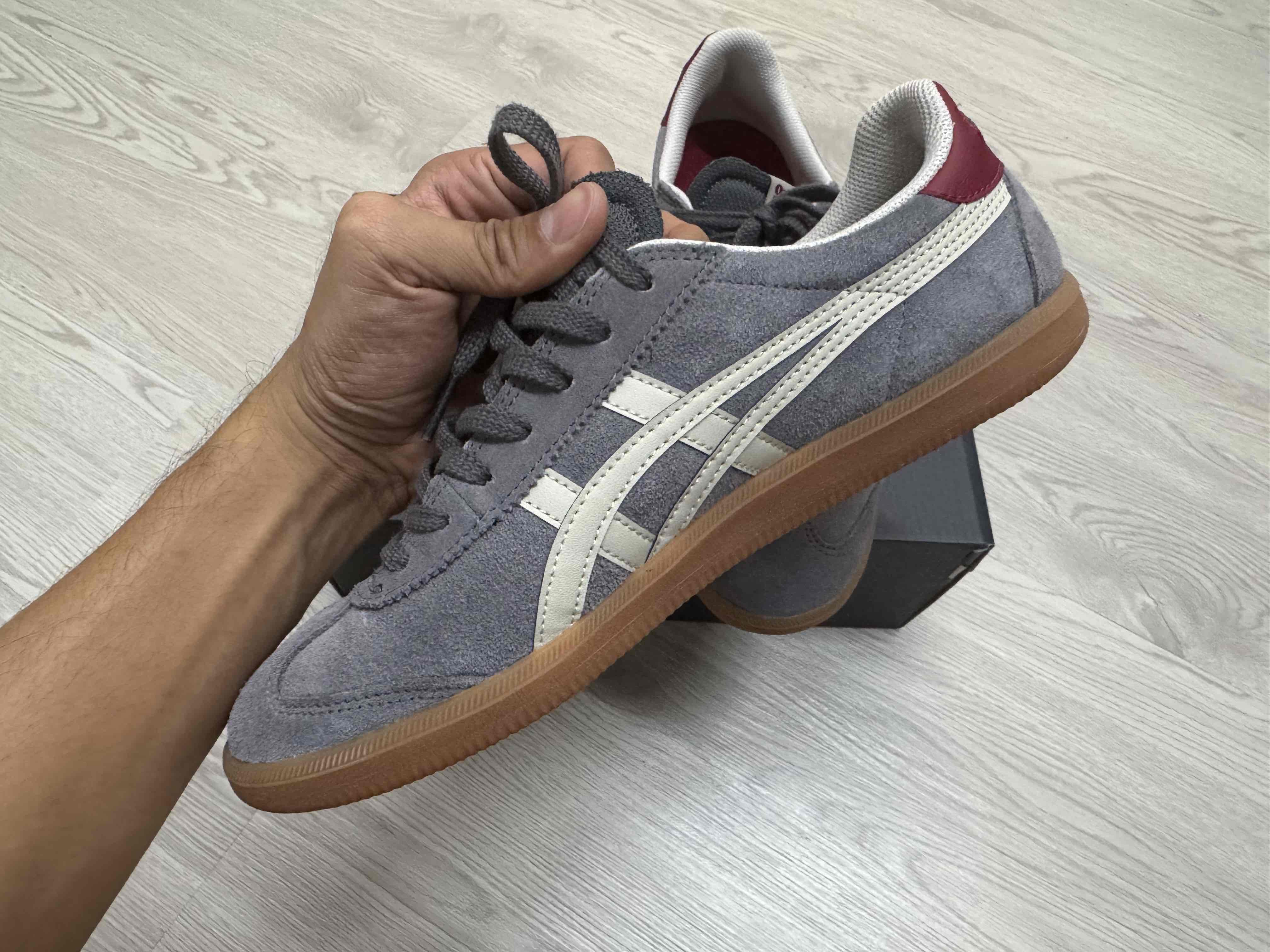 シャチ LUKA 4 PF White Cement ルカ 4 PF ルカ・ドンチッチ ジョーダン