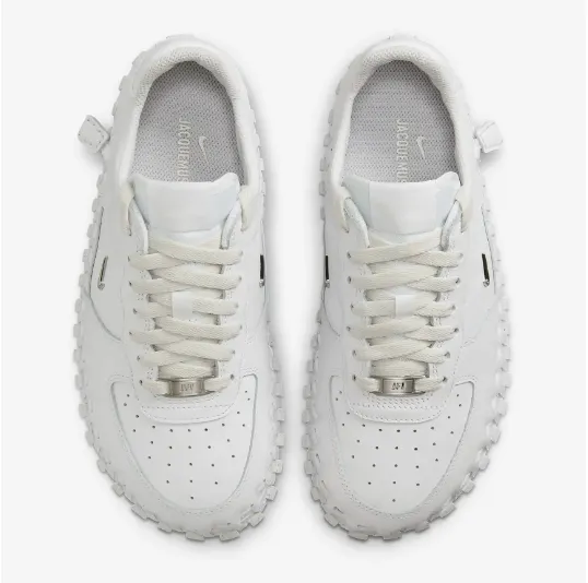 Lookbook Image 2