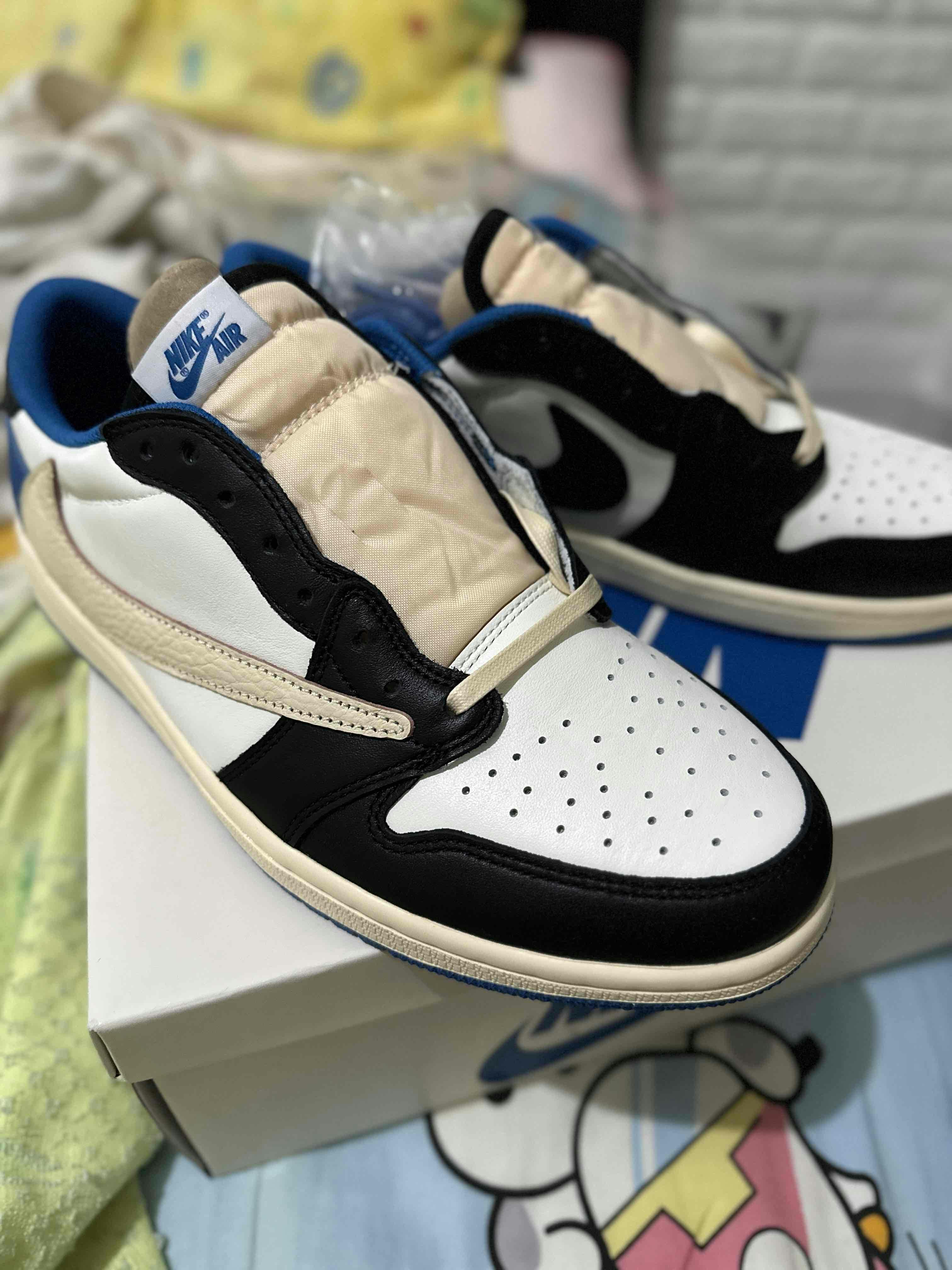 Fragment Design x Travis Scott x Air Jordan 1 Retro Low 'Military Blue' DM7866-140