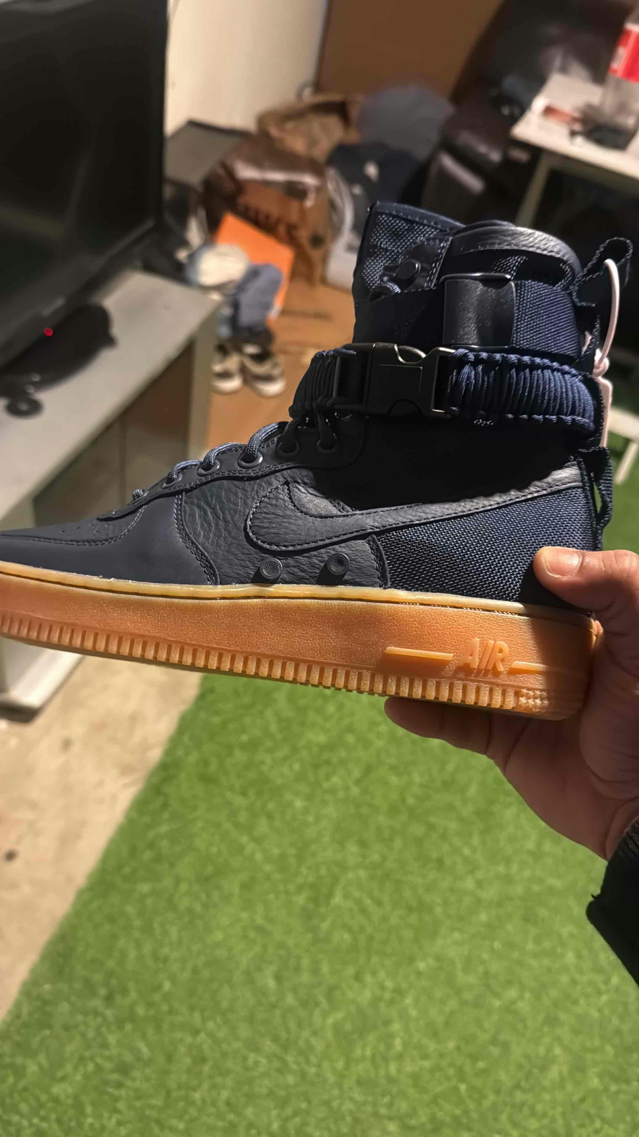 Nike SF Air Force 1 High Navy Gum 864024-400