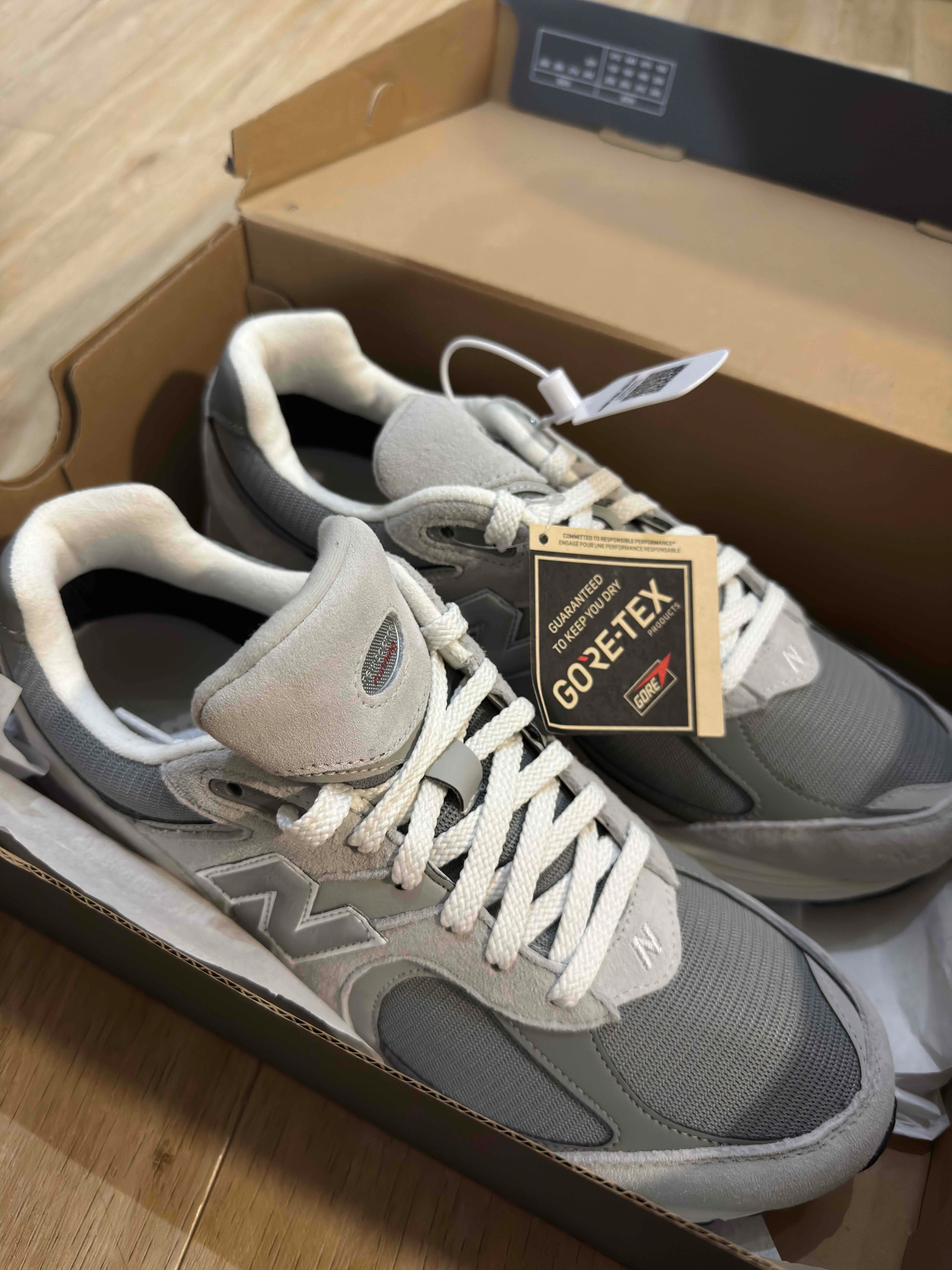 New Balance 2002R GORE-TEX 'Concrete' M2002RXJ