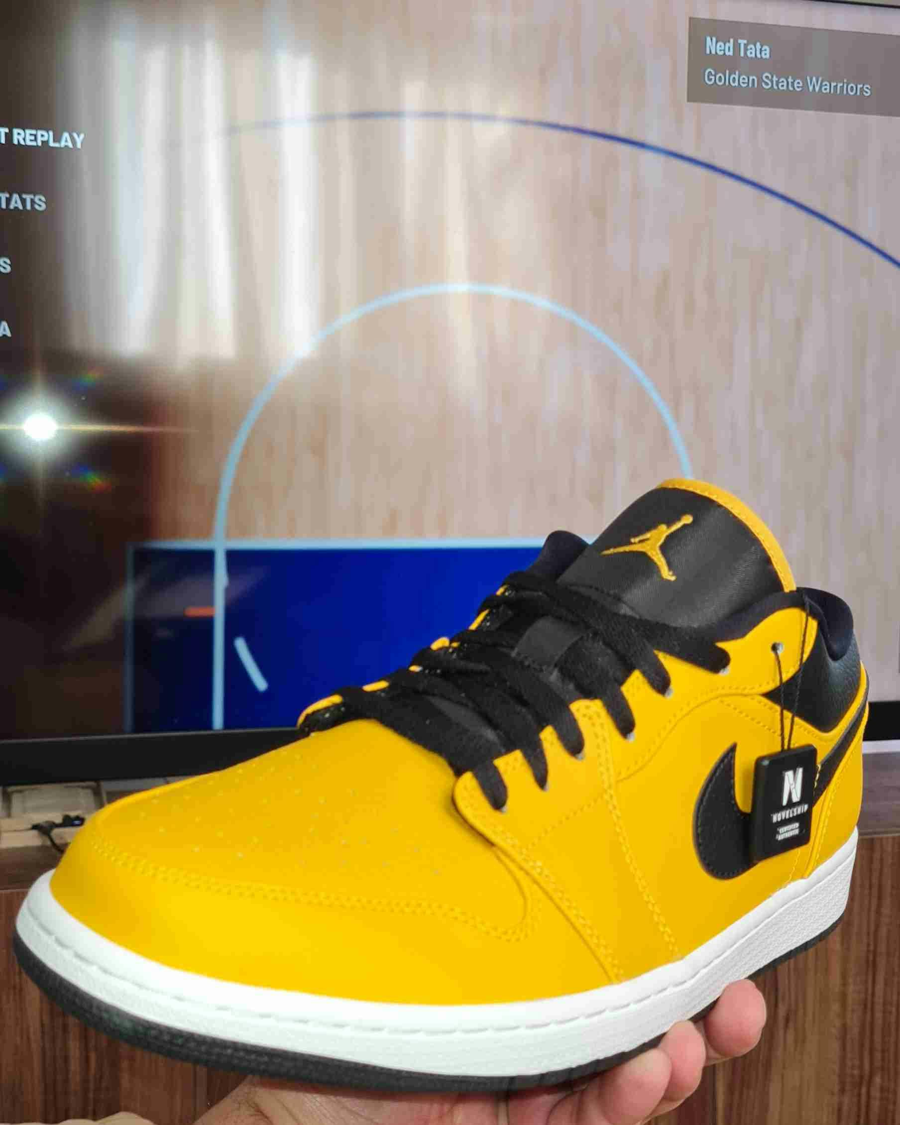 Air Jordan 1 Low 'University Gold Black' 553558-700 Air Jordan 1 Low 'University Gold Black' 553558-700