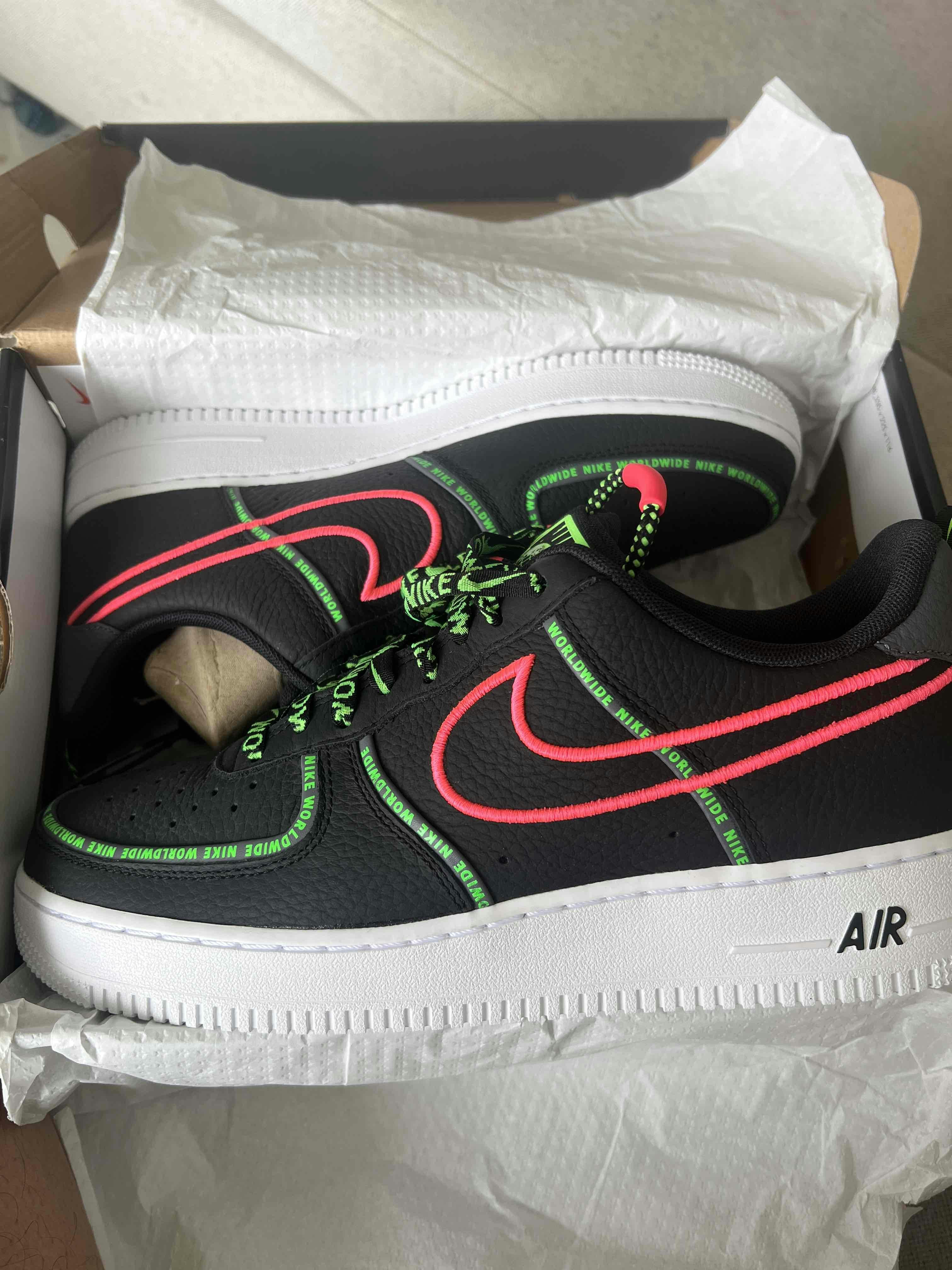 Nike Air Force 1 '07 Premium 'Worldwide Pack - Black Green Strike' CK7213-001