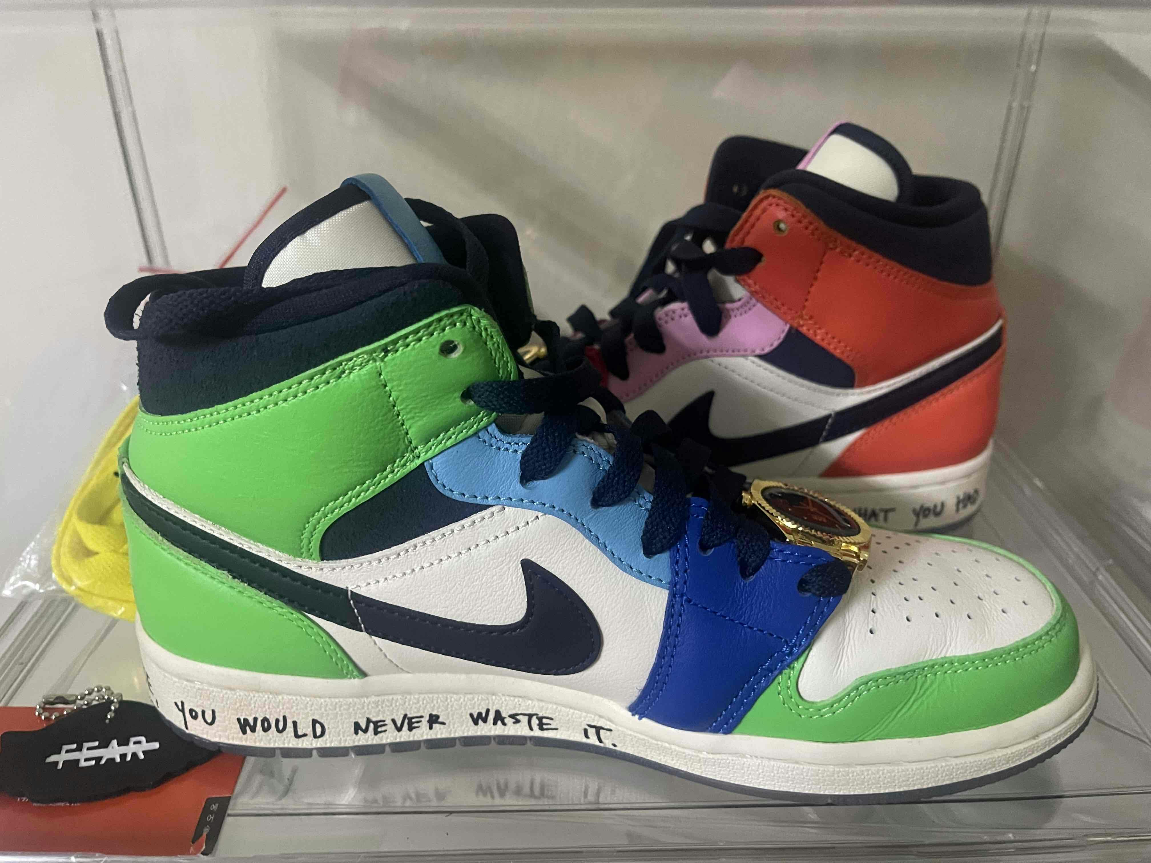 (Women) Melody Ehsani x Air Jordan 1 Mid SE 'Fearless' CQ7629-100