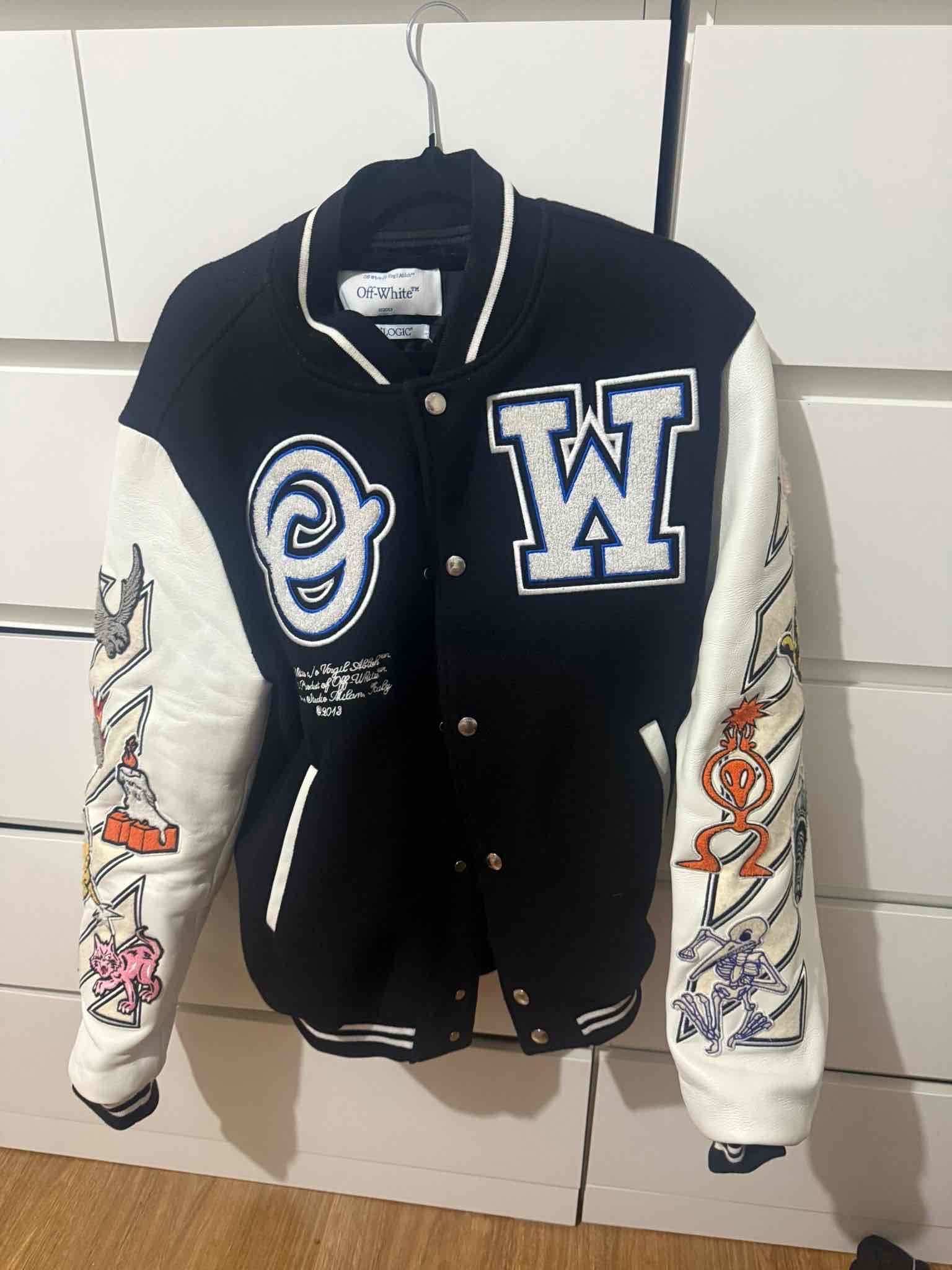 ジャケット Off-White Jackets Buy Off-White Eagle Logo Leather Sleeve Varsity Jacket Black