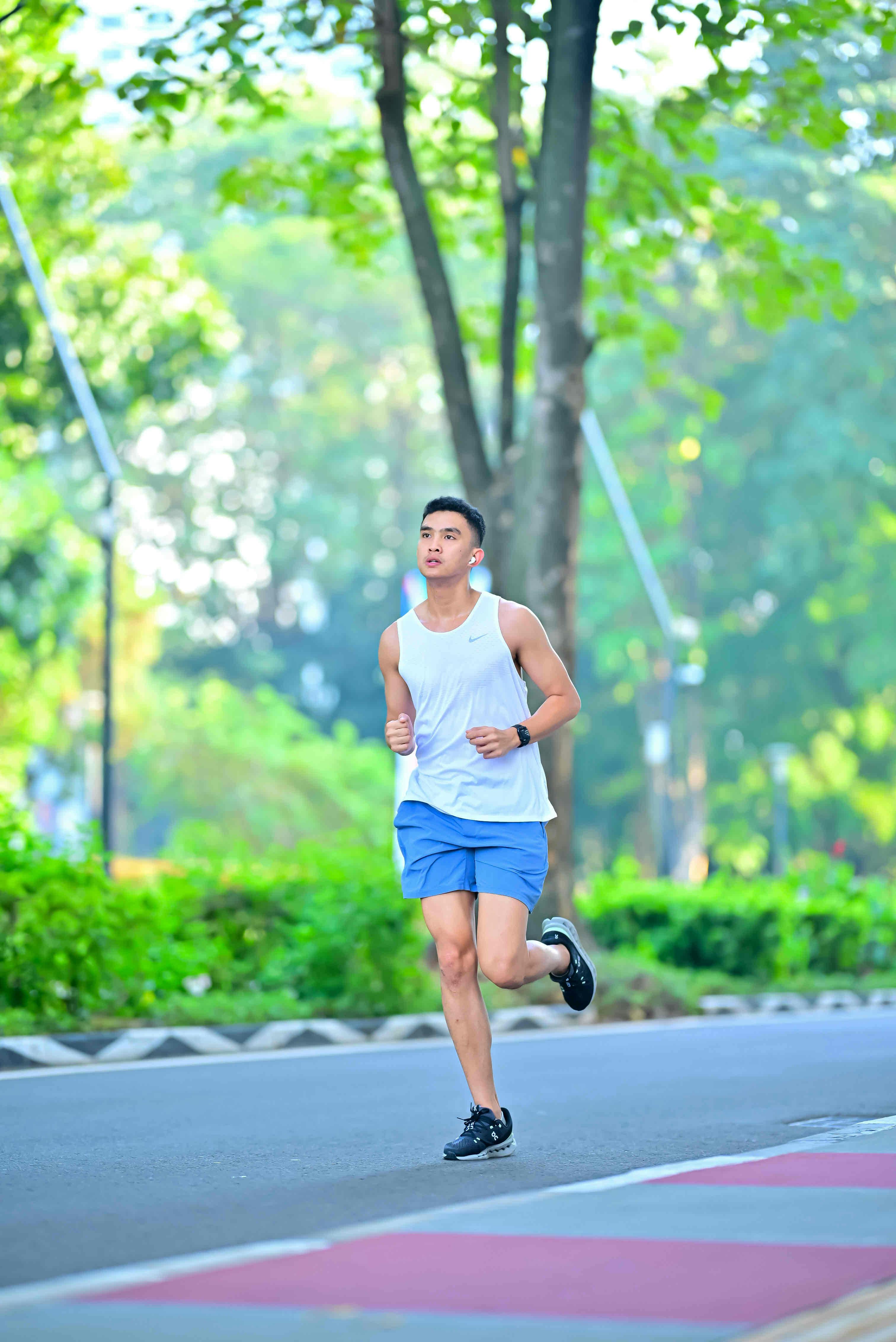 On Running Cloudsurfer Iron Glacier 3MD10422762