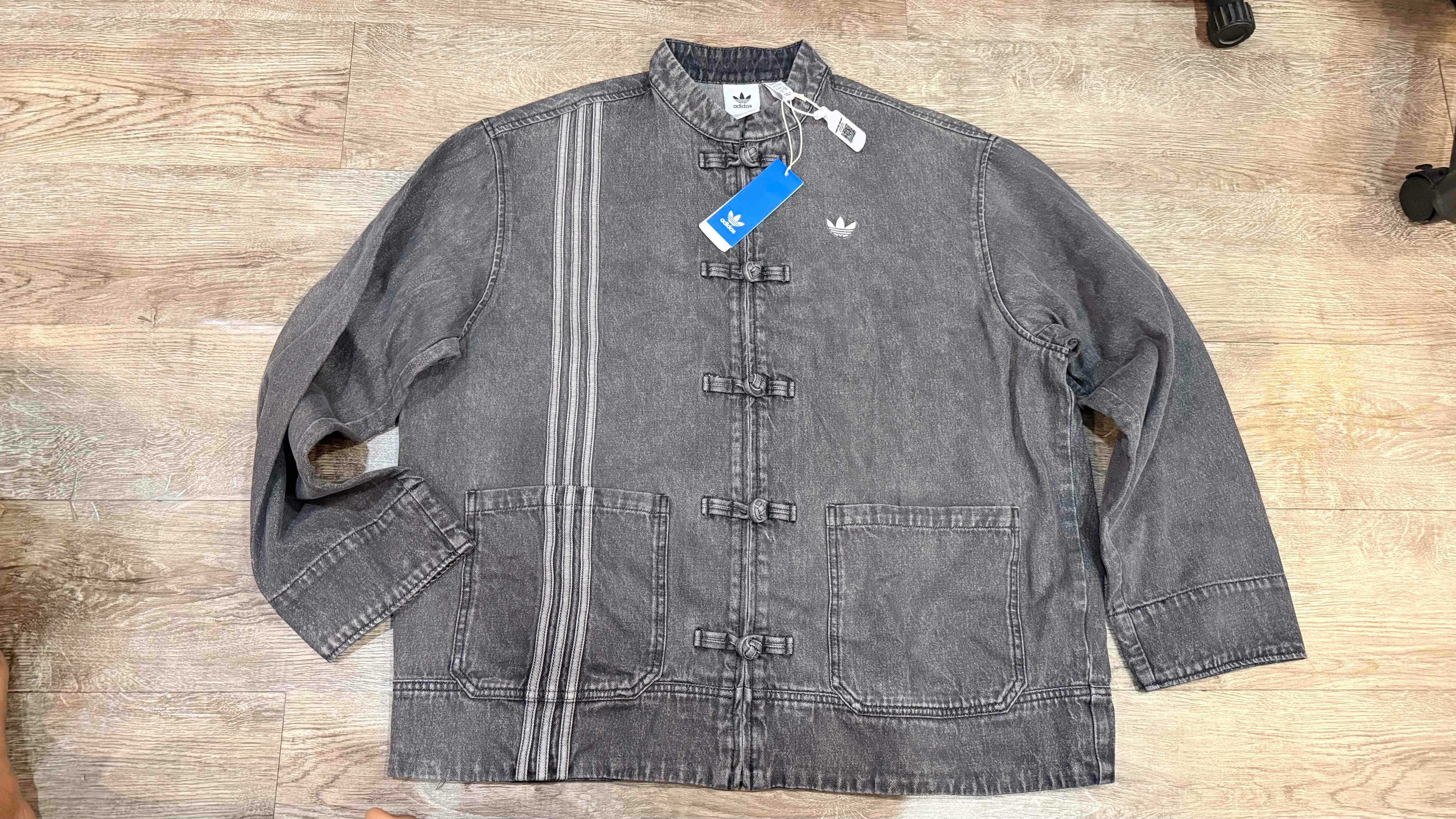 Lookbook Image 0