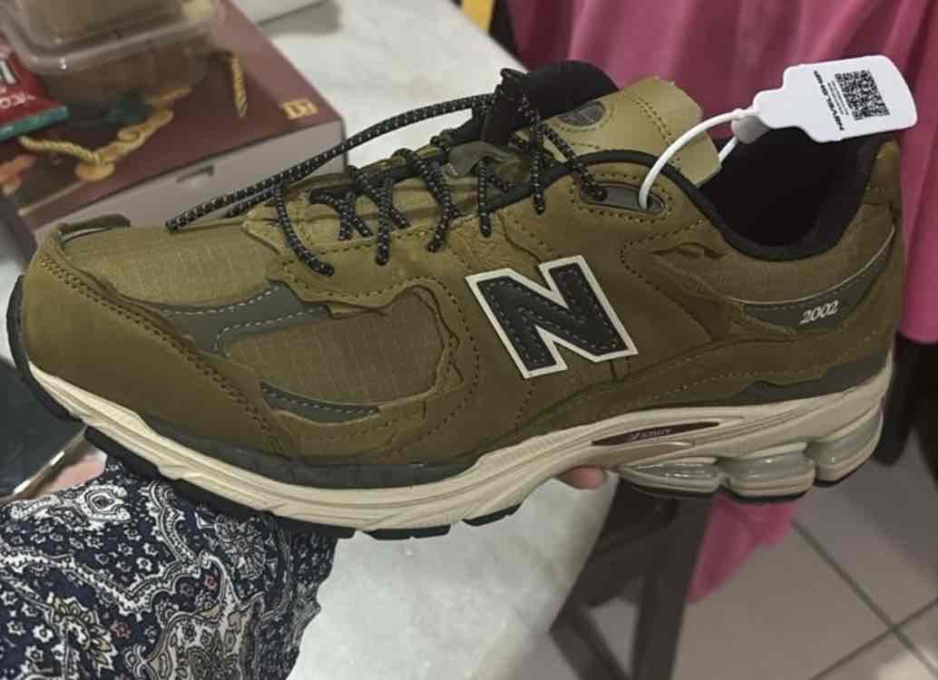 ニューバランス 2002R プロテクションパック 