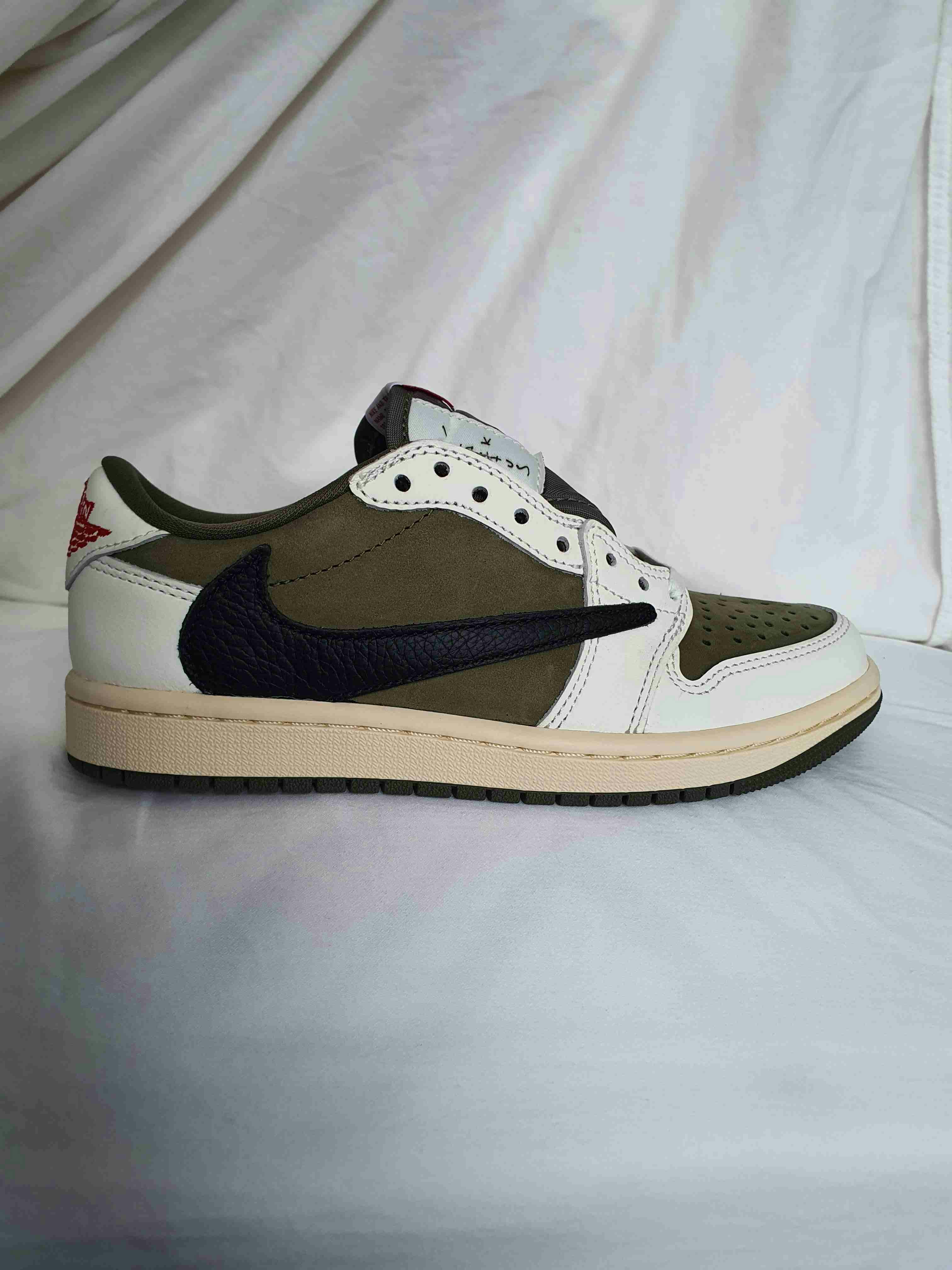 Travis Scott x Air Jordan Air 1 Low OG SP 'Olive' DM7866-200