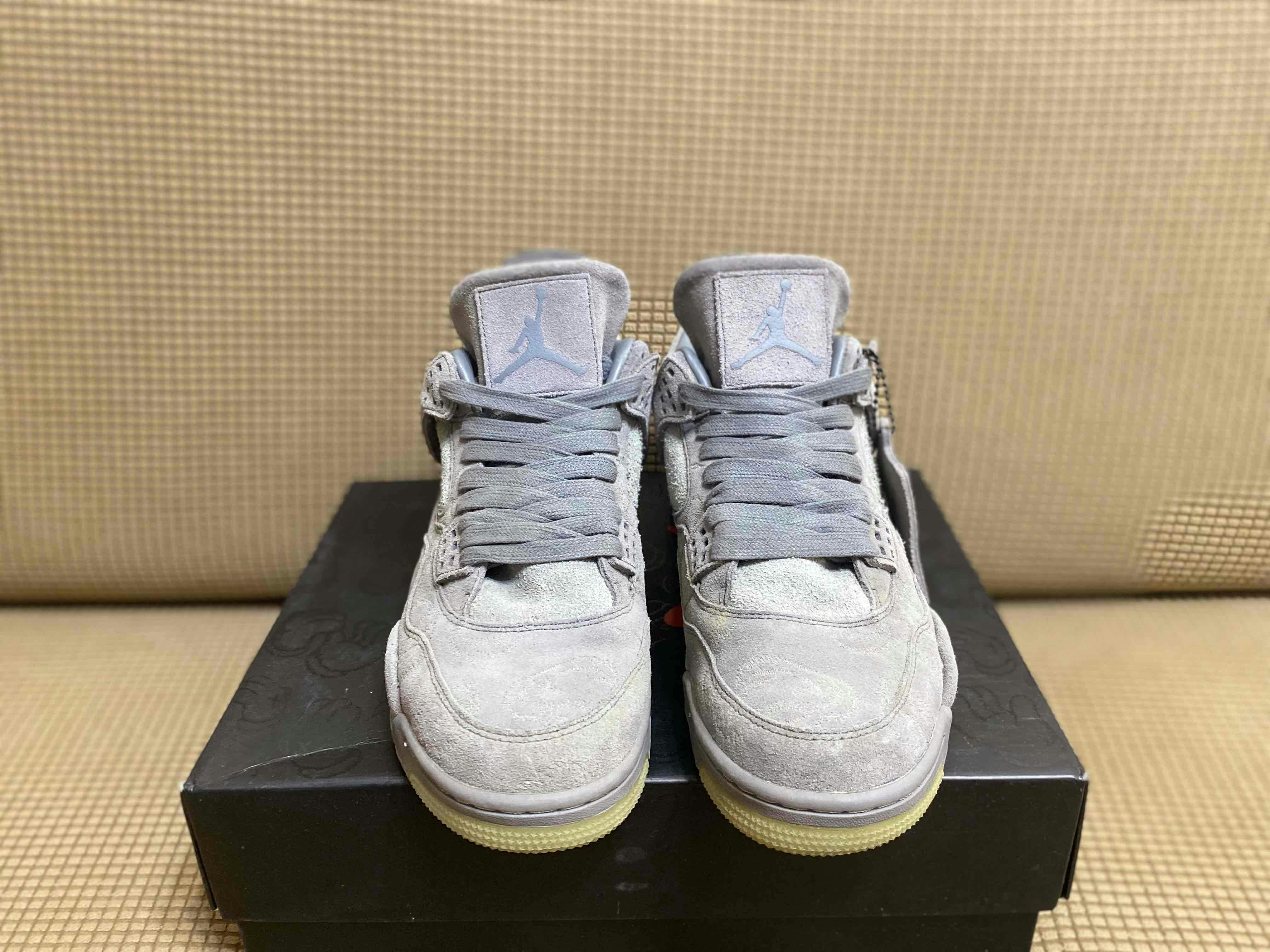 KAWS x Air Jordan 4 Retro 'Cool Grey' 930155-003