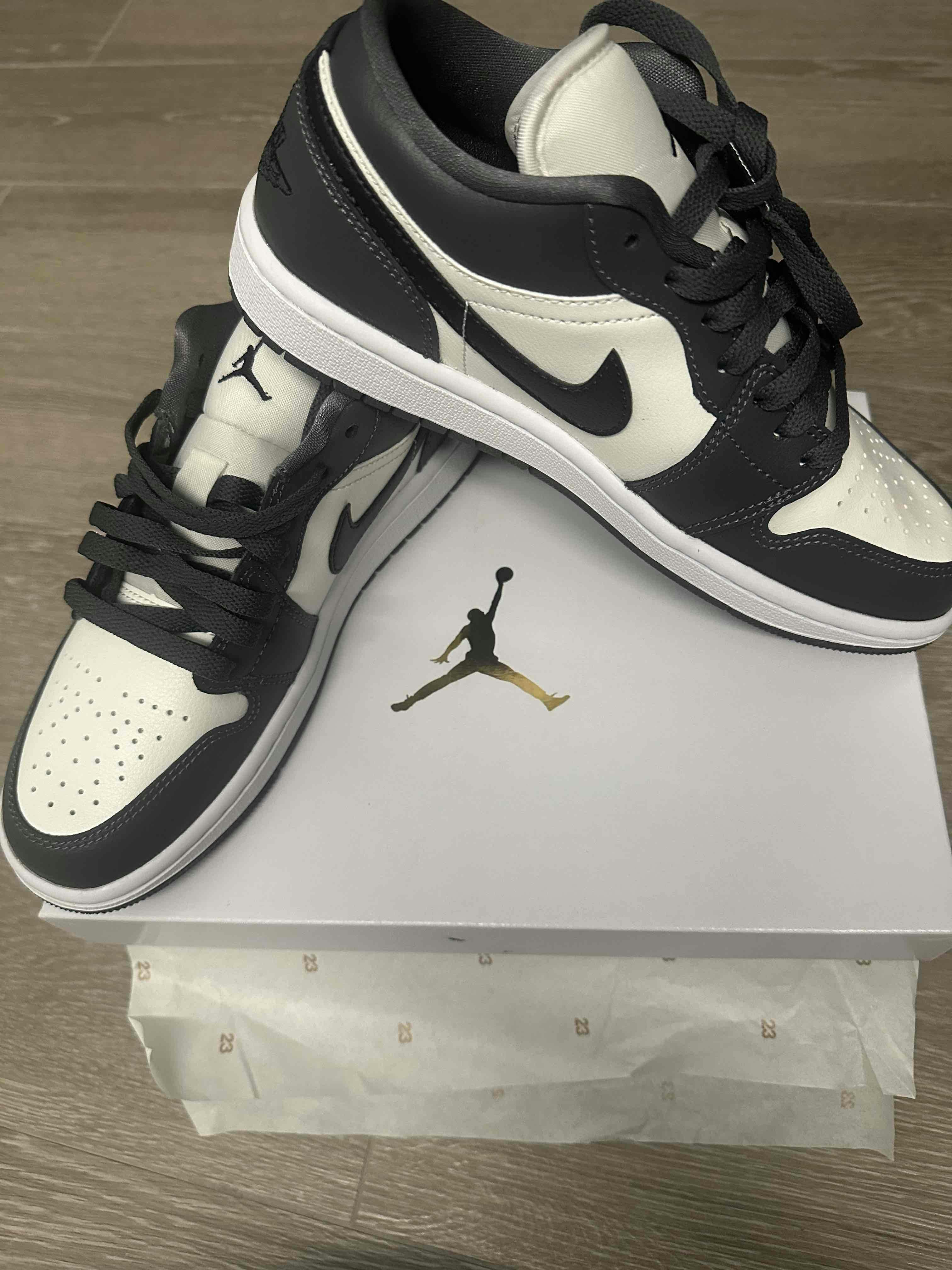 (Women) Air Jordan 1 Low 'Dark Grey' DC0774-102