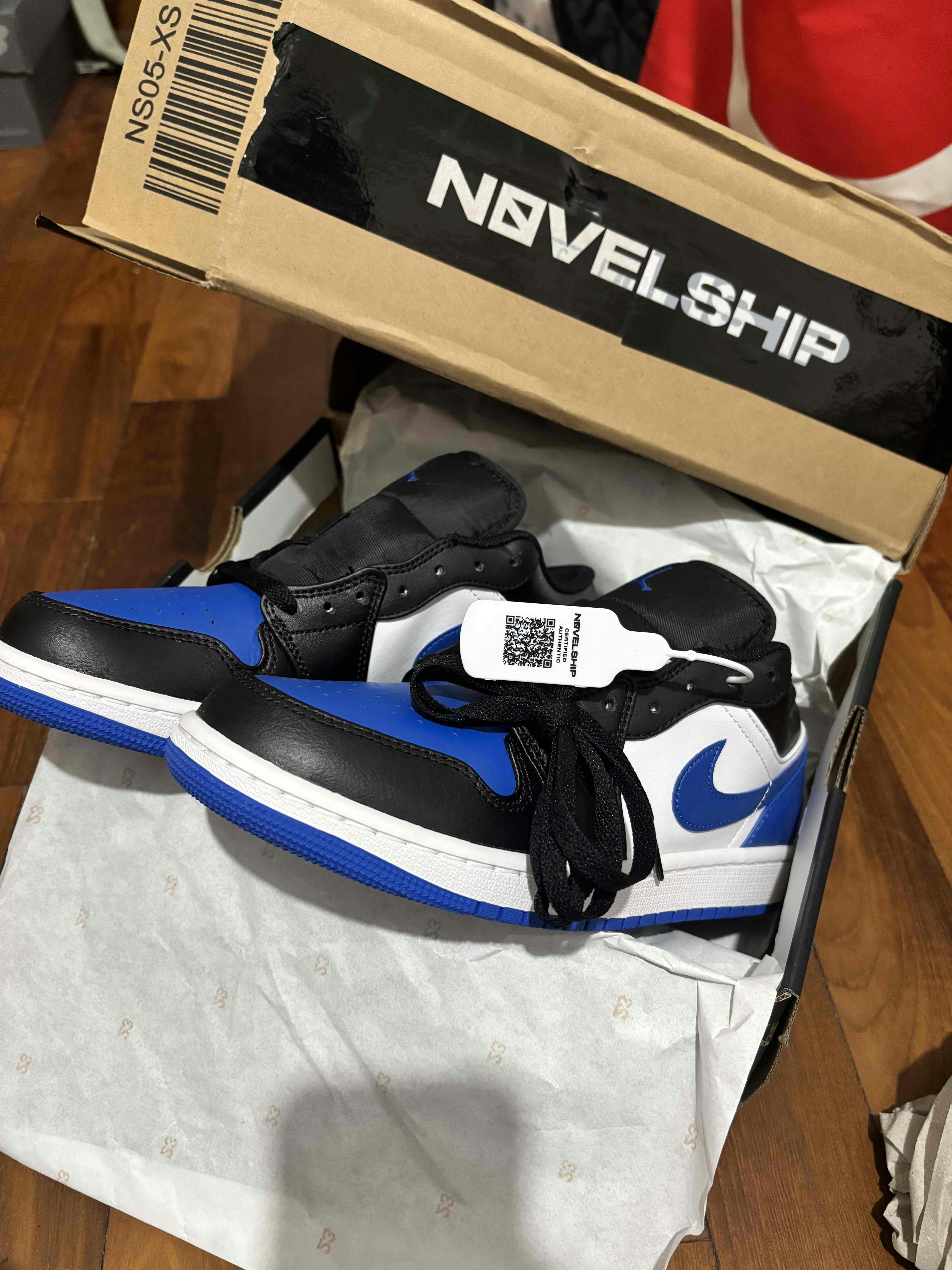 Air Jordan 1 Low 'Alternate Royal Toe' 553558-140