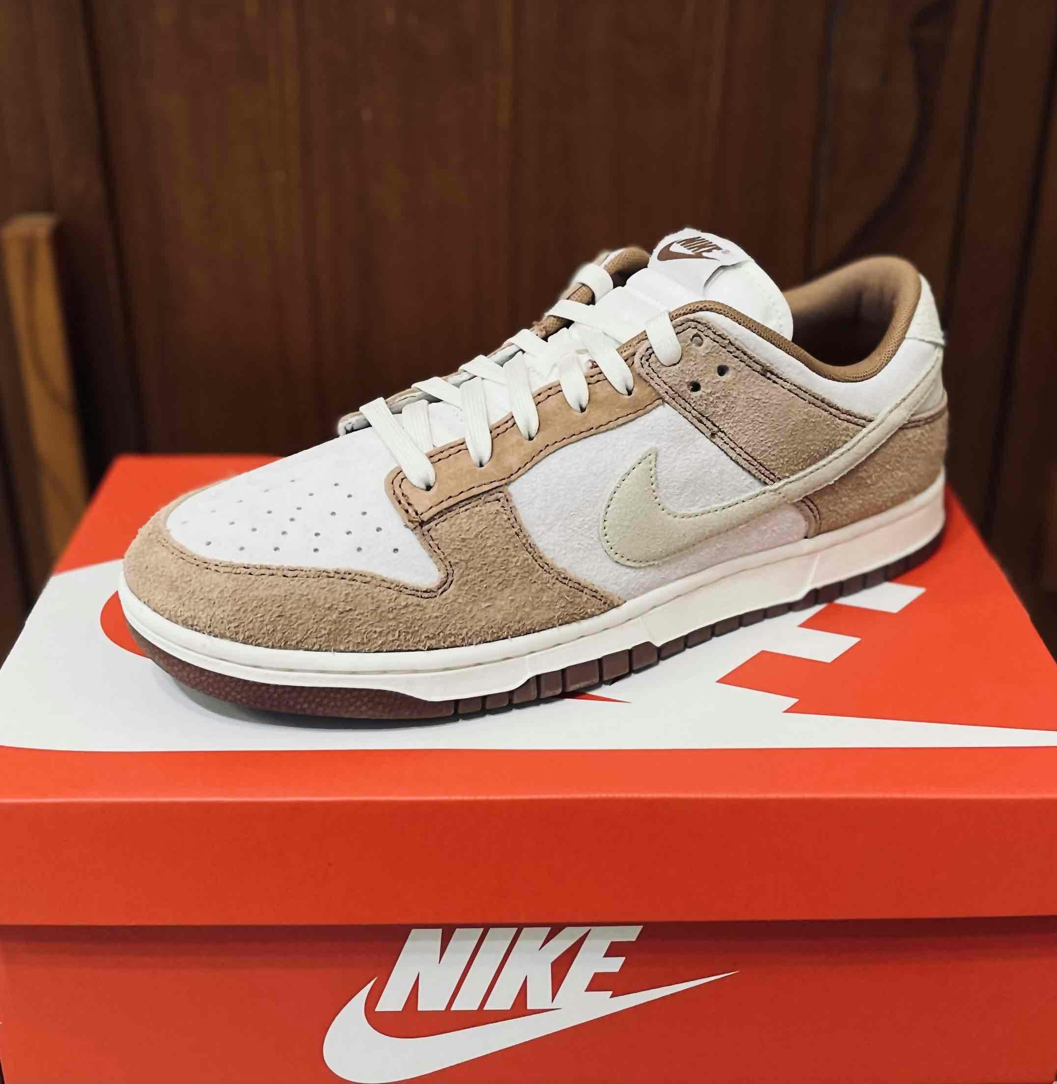 Nike Dunk Low Premium 'Medium Curry' DD1390-100