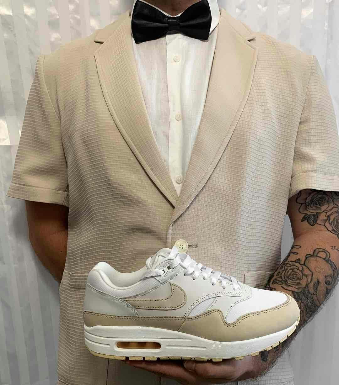 (Women) Nike Air Max 1 Premium 'Sanddrift' FB5060-100 (Women) Nike Air Max 1 Premium 'Sanddrift' FB5060-100