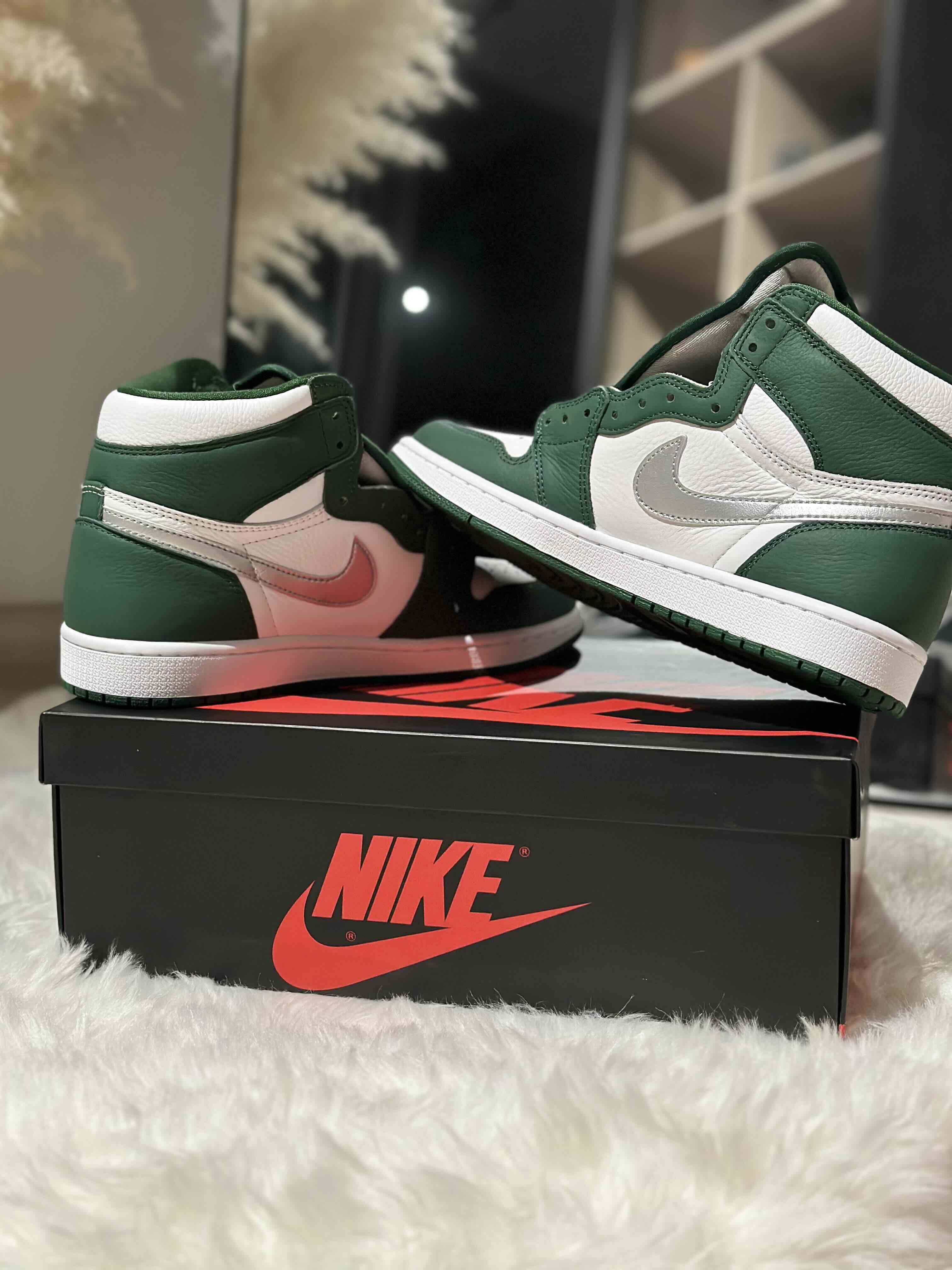 Green jordan 1 grade store school