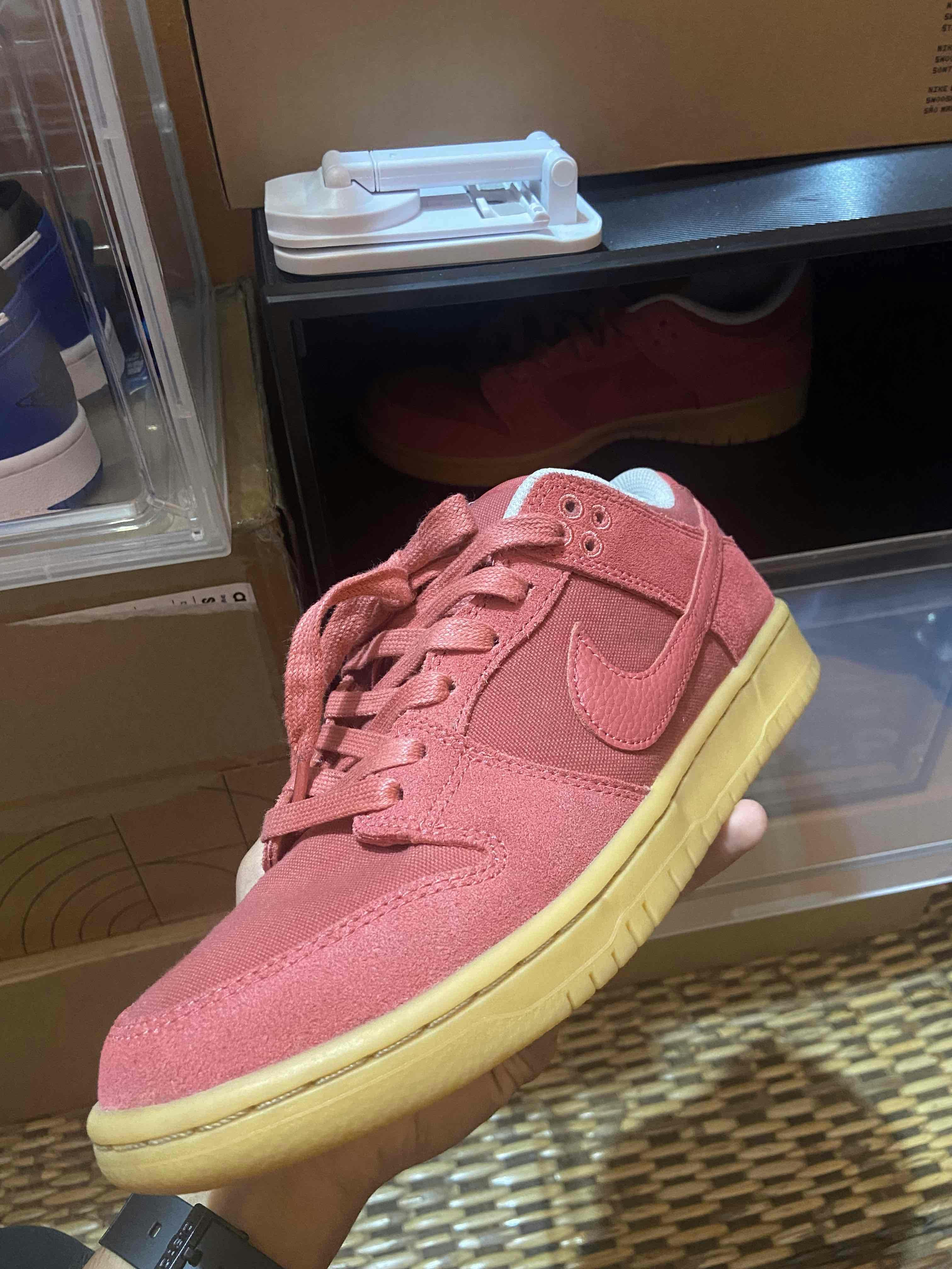 Nike SB Dunk Low 'Red Gum' DV5429-600