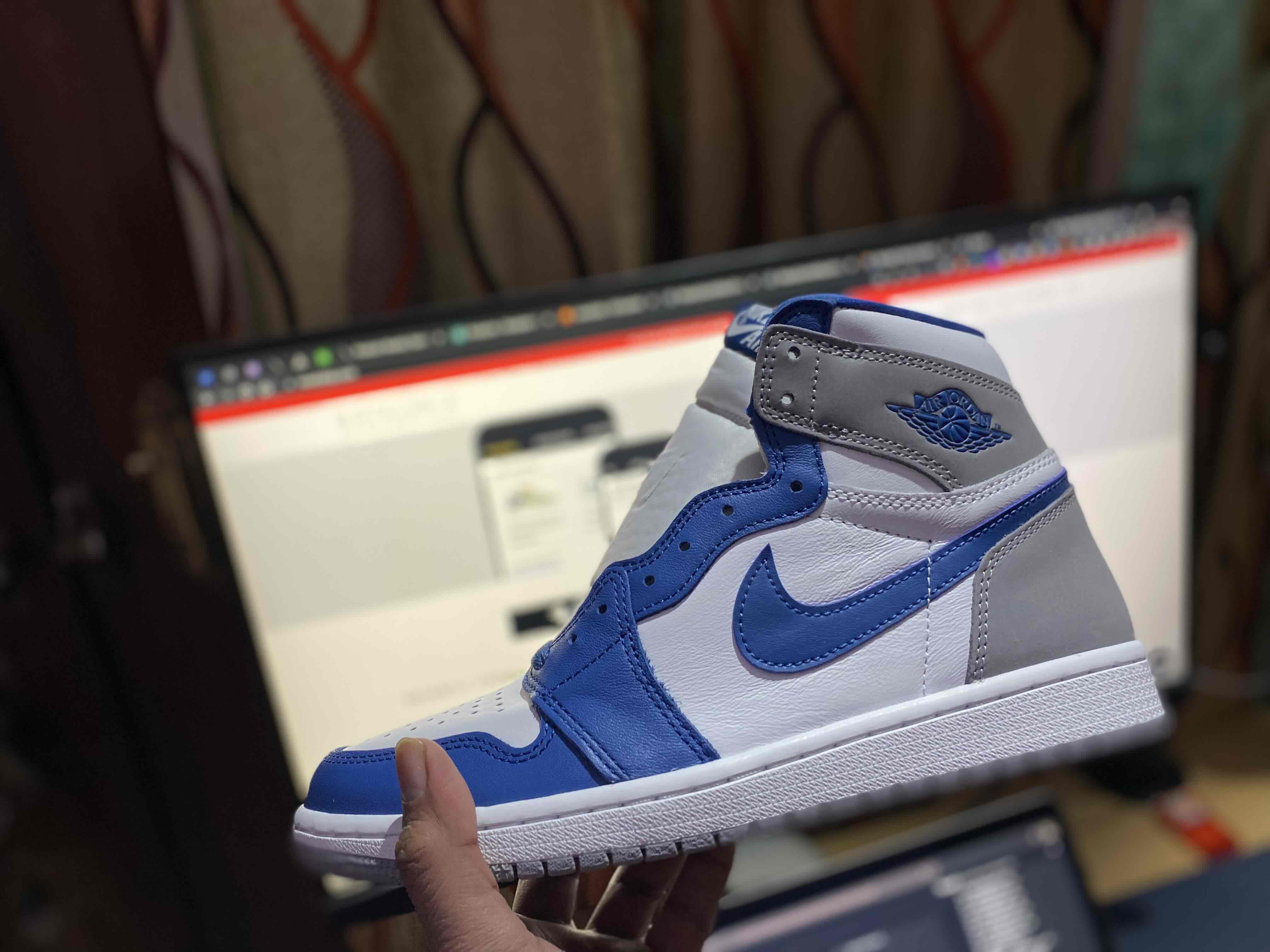 Air Jordan 1 High OG 'True Blue' DZ5485‑410