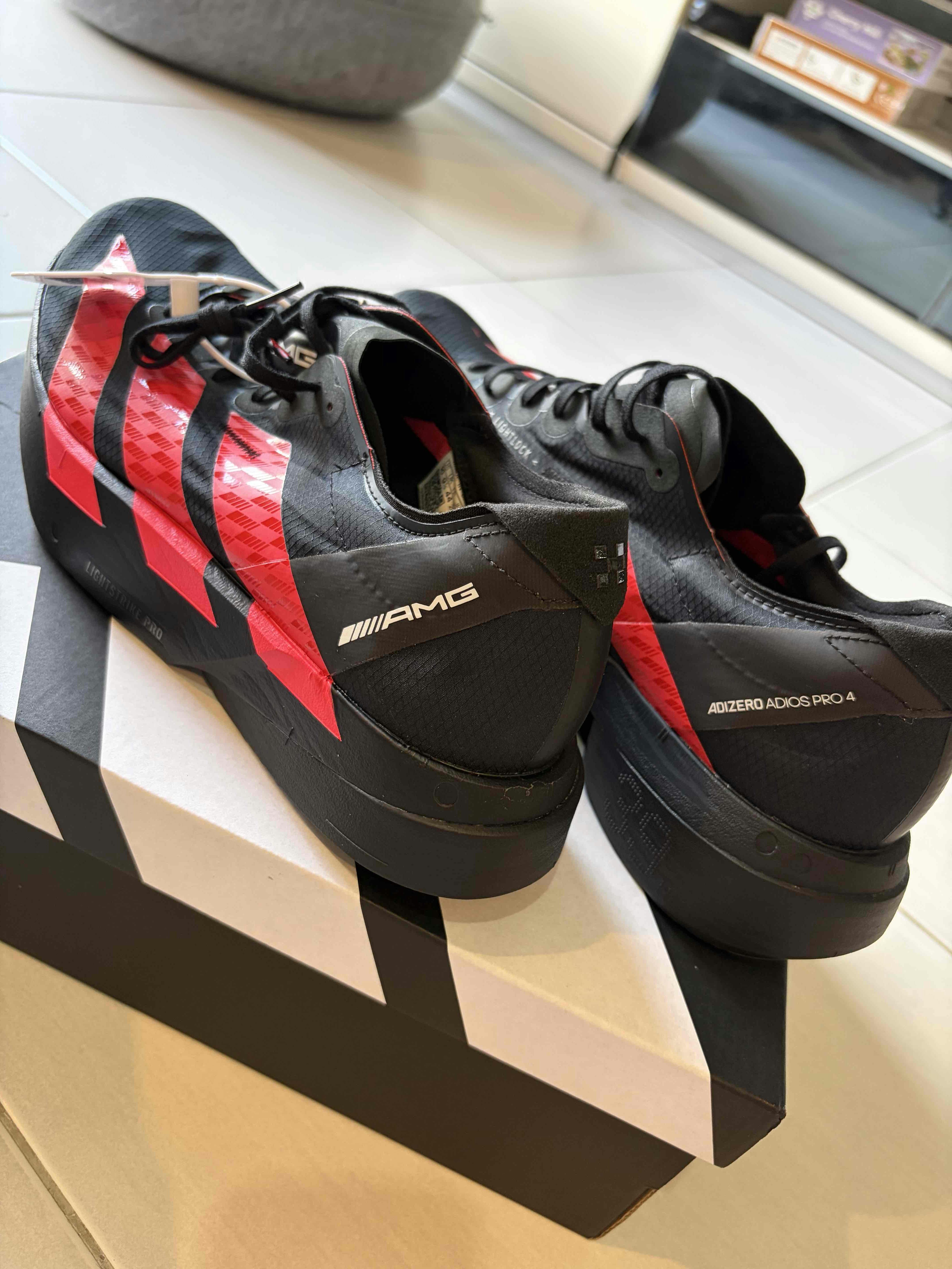 Adidas ADIZERO ADIOS PRO 4 AMG Sneaker Collaboration with AMG Core Black/Lucid Red/Cloud White KH8840 Adidas ADIZERO ADIOS PRO 4 AMG Sneaker Collaboration with AMG Core Black/Lucid Red/Cloud White KH8840