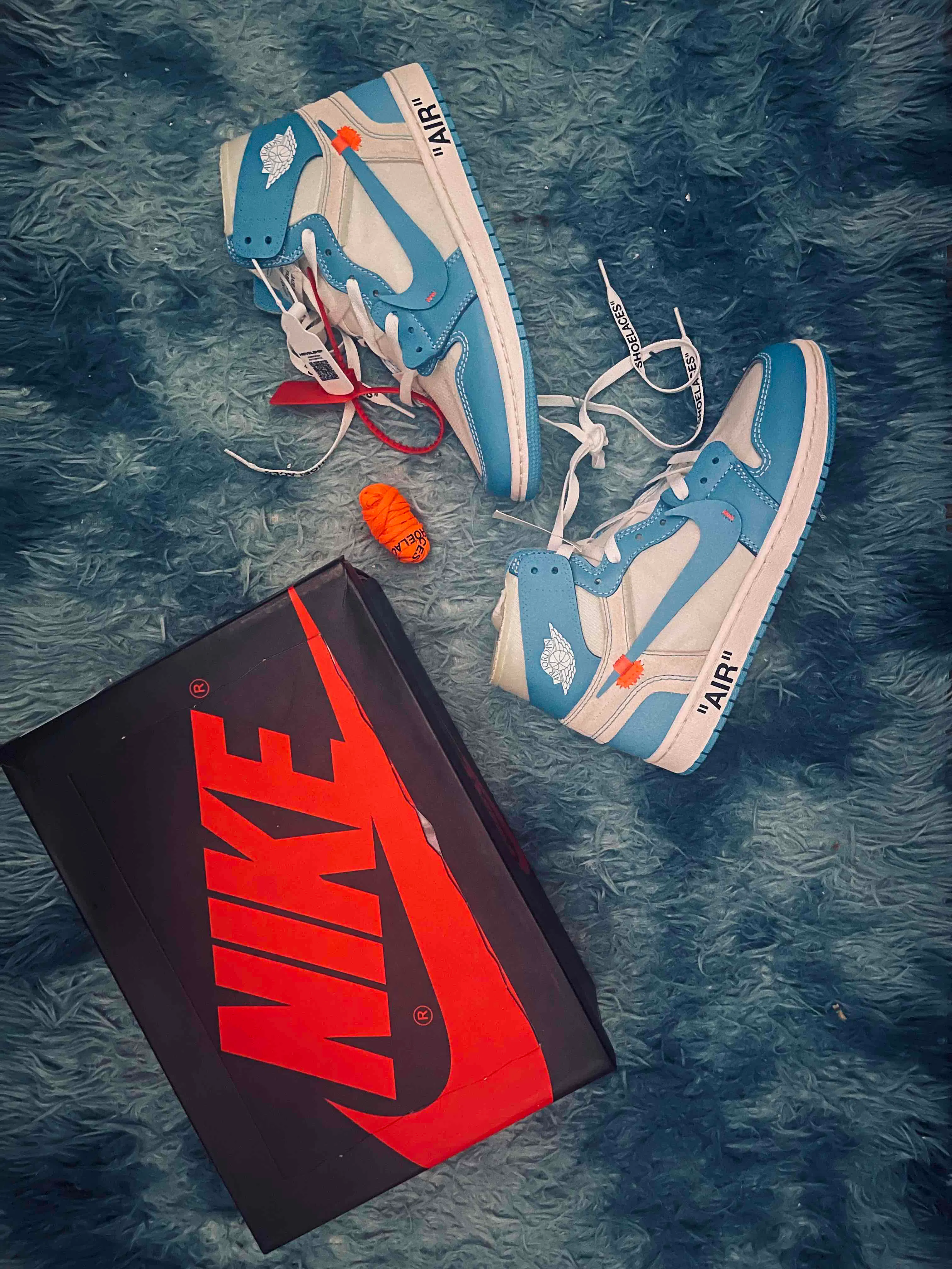 Off-White x Air Jordan 1 Retro High OG 'UNC' AQ0818-148
