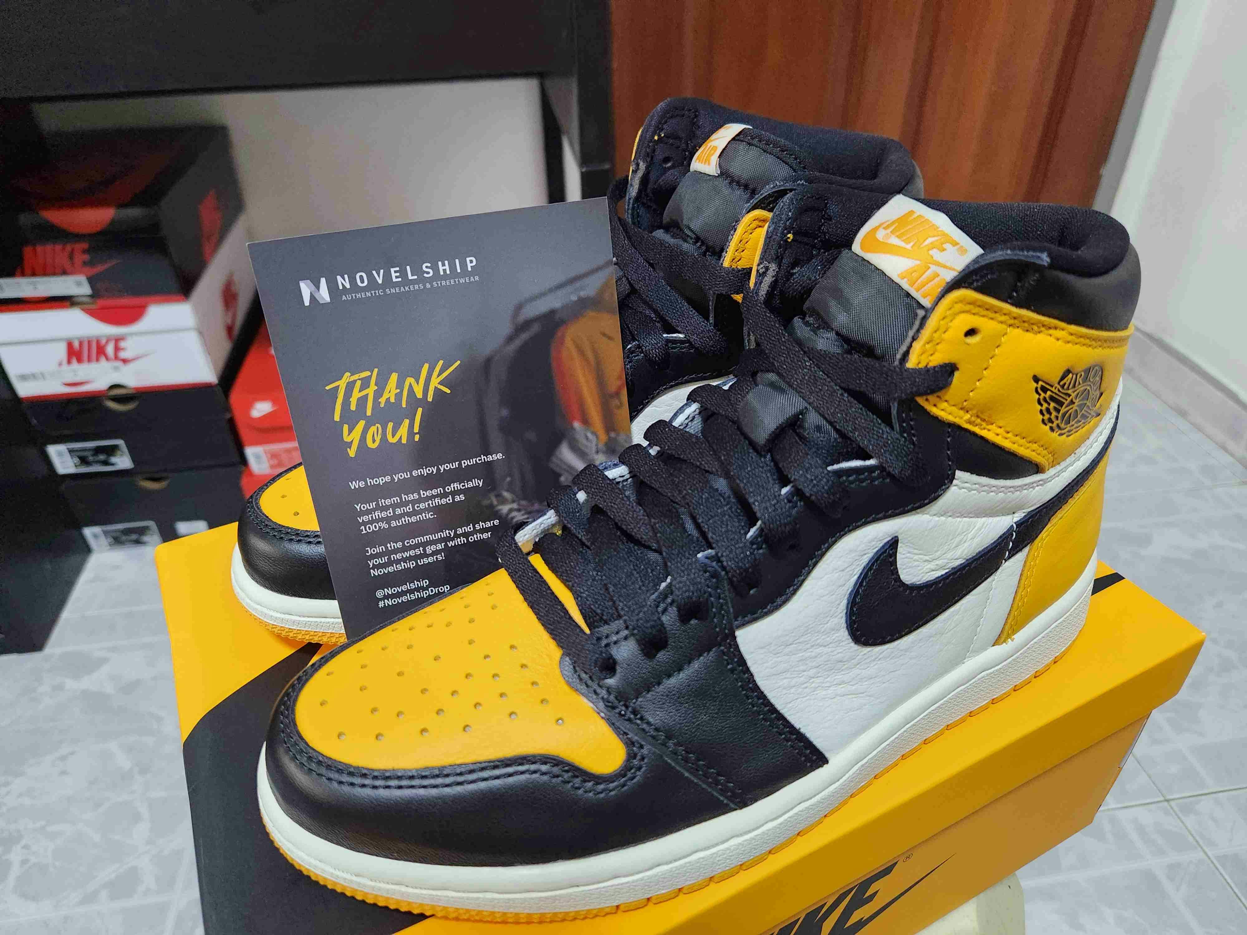 Air Jordan 1 Retro High OG 'Yellow Toe' 555088-711