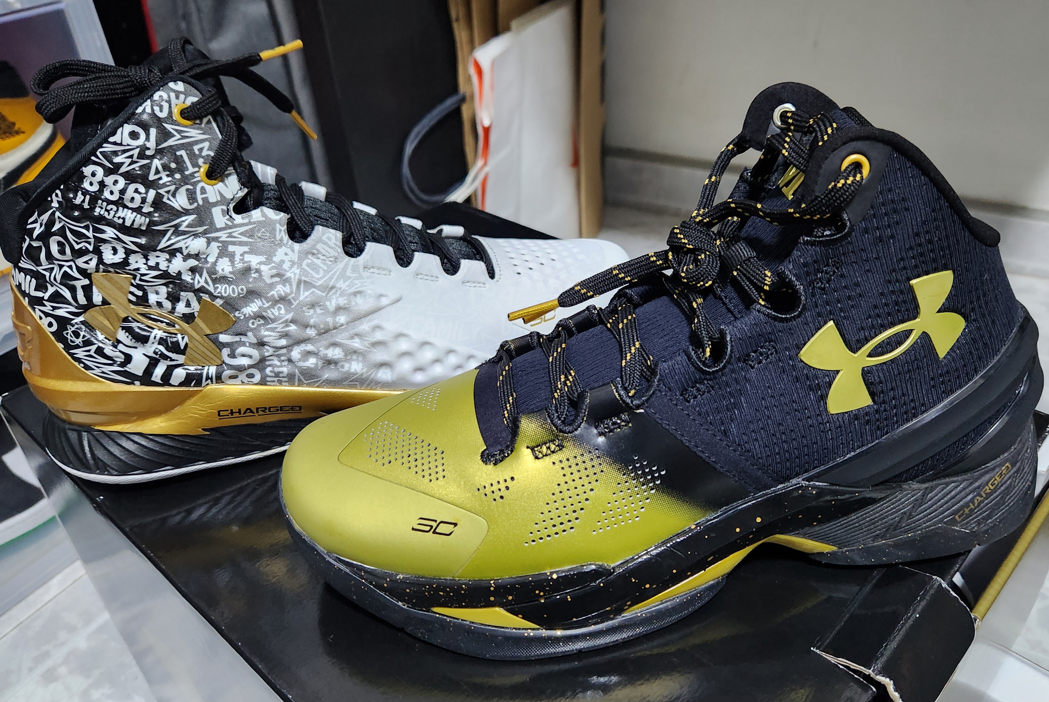 Under armour curry 2 hot sale mvp