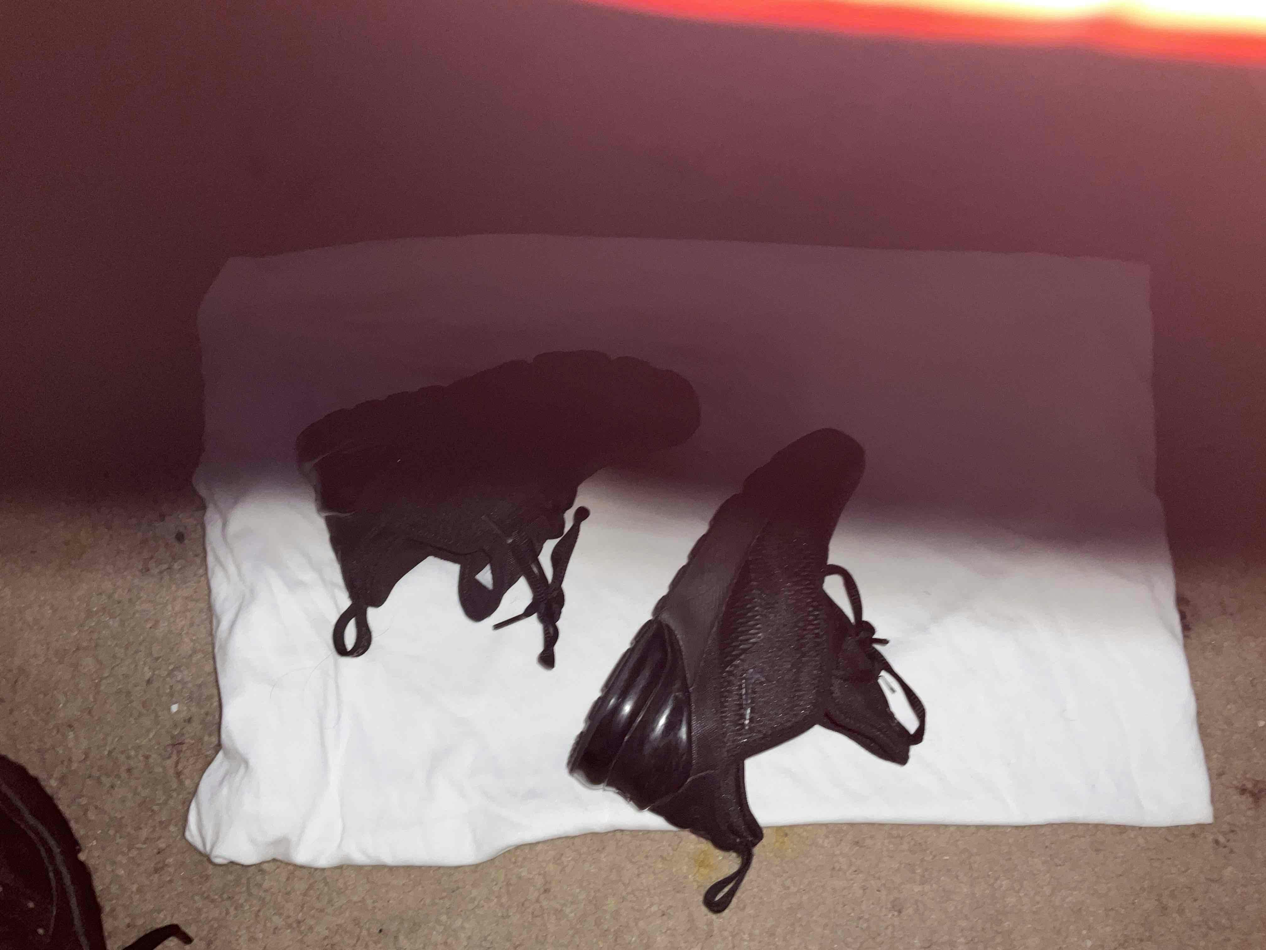Nike Air Max 270 Flyknit 'Triple Black' AO1023-005
